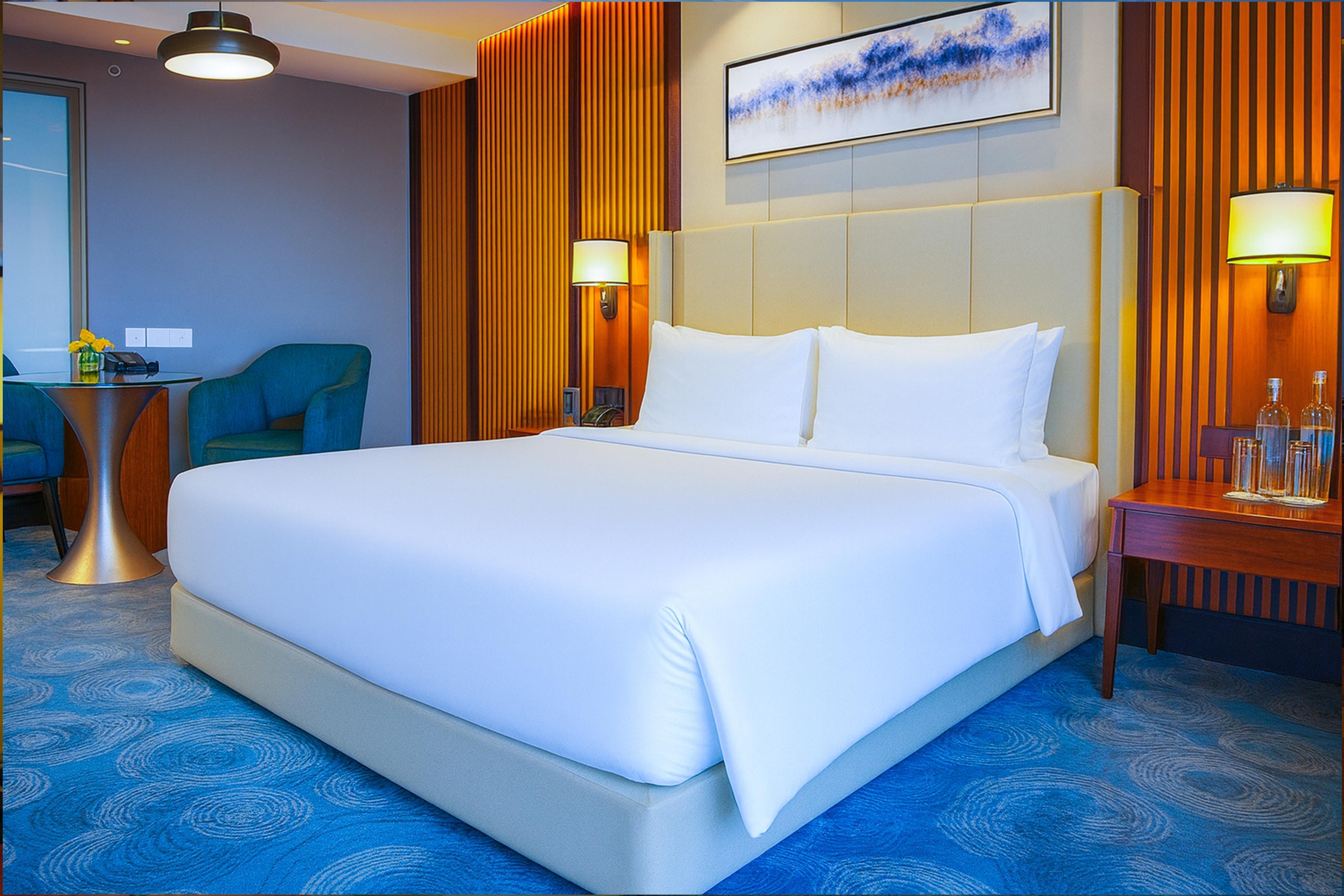 Room Deluxe with Balcony