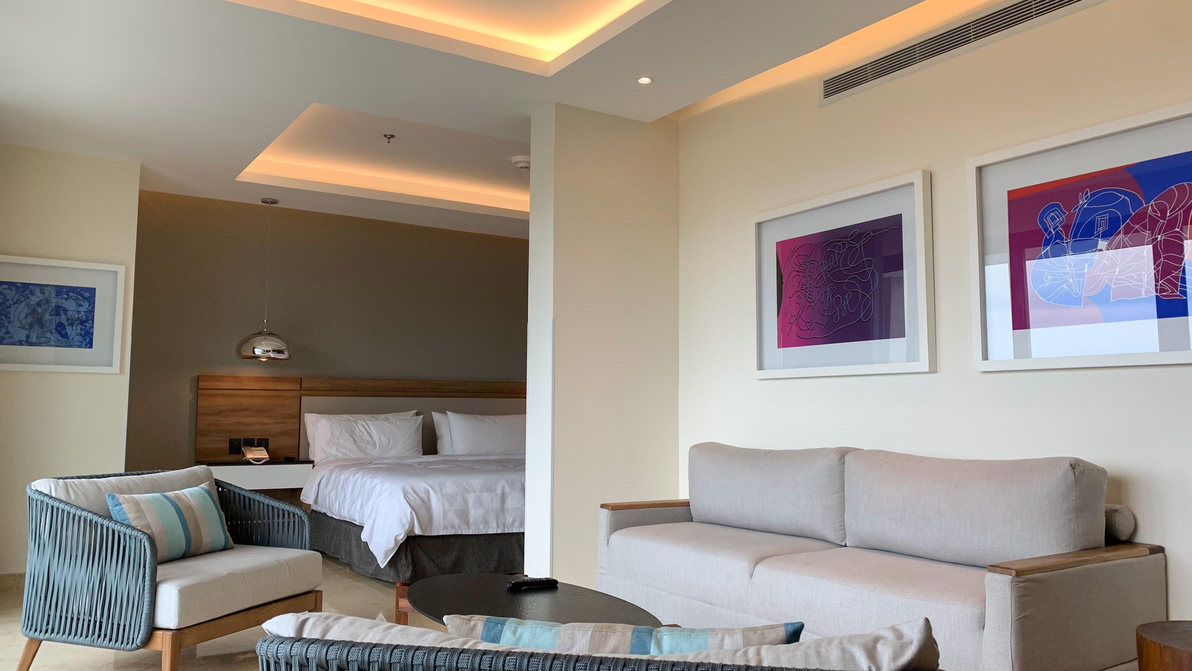 Suite City View King Bed