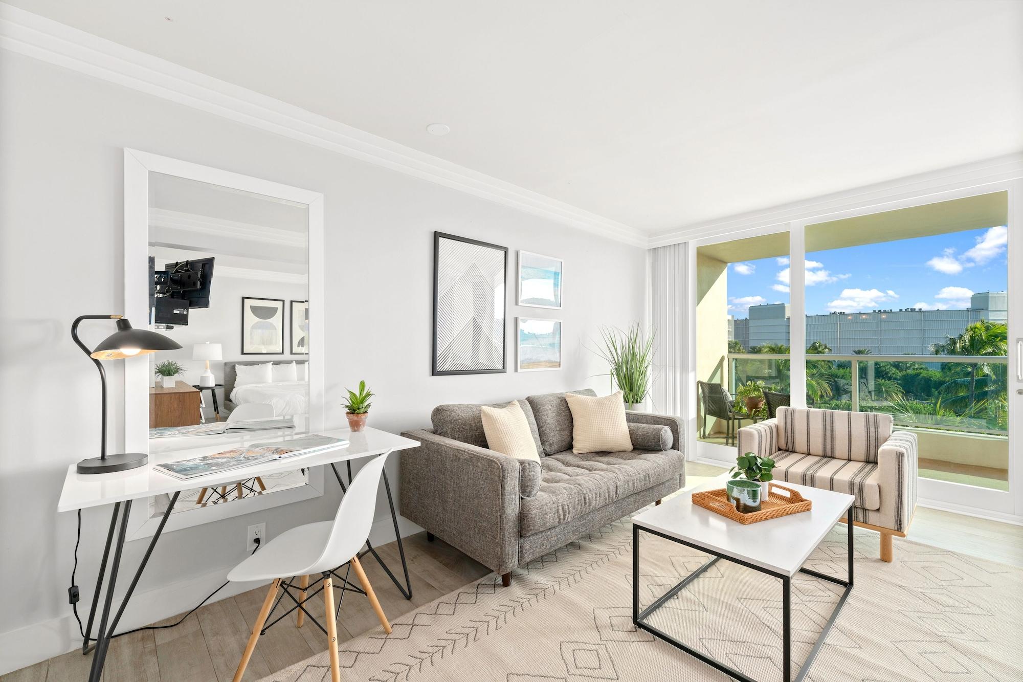 Studio King Size Bed