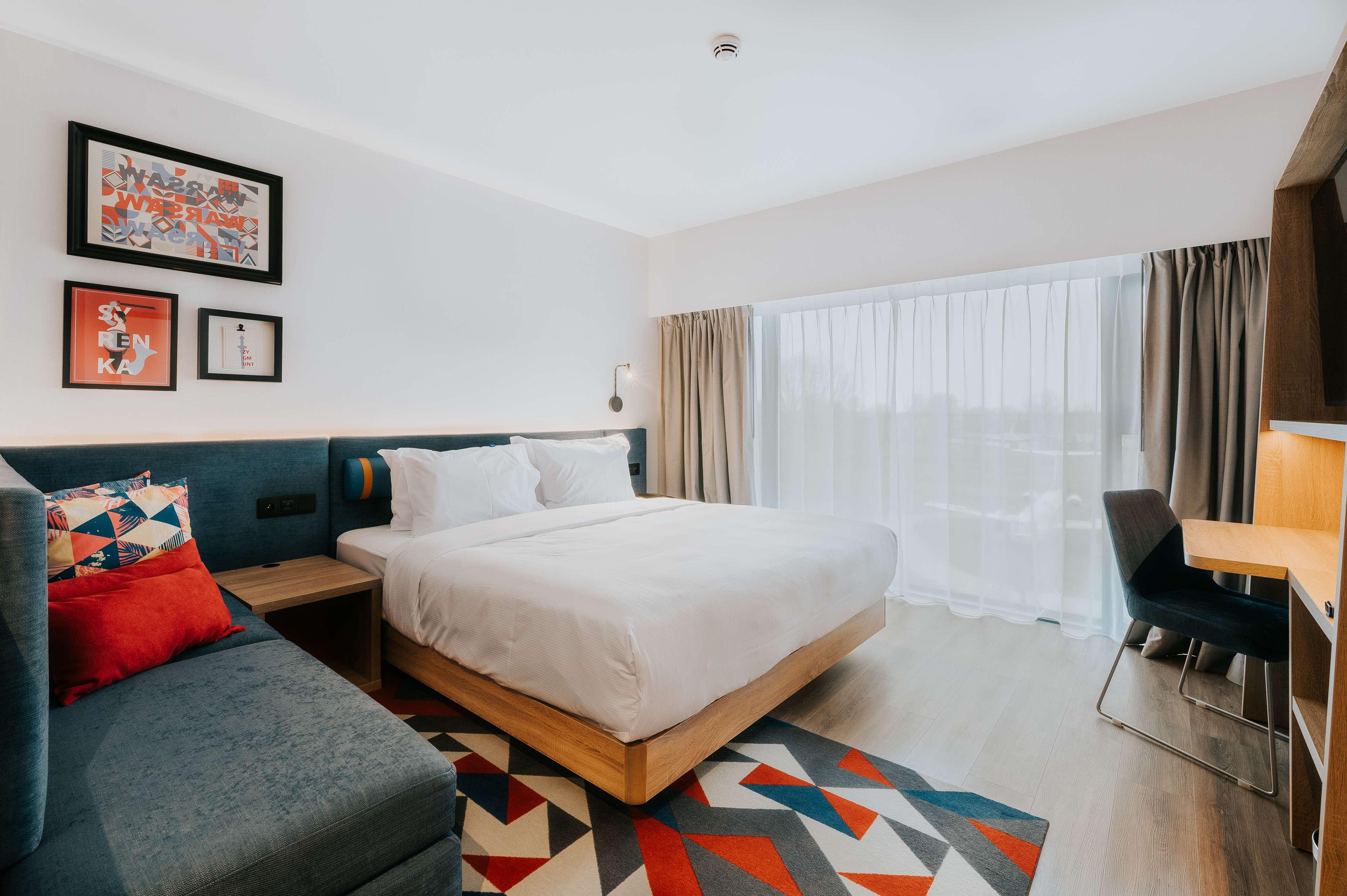 Double King Size Bed