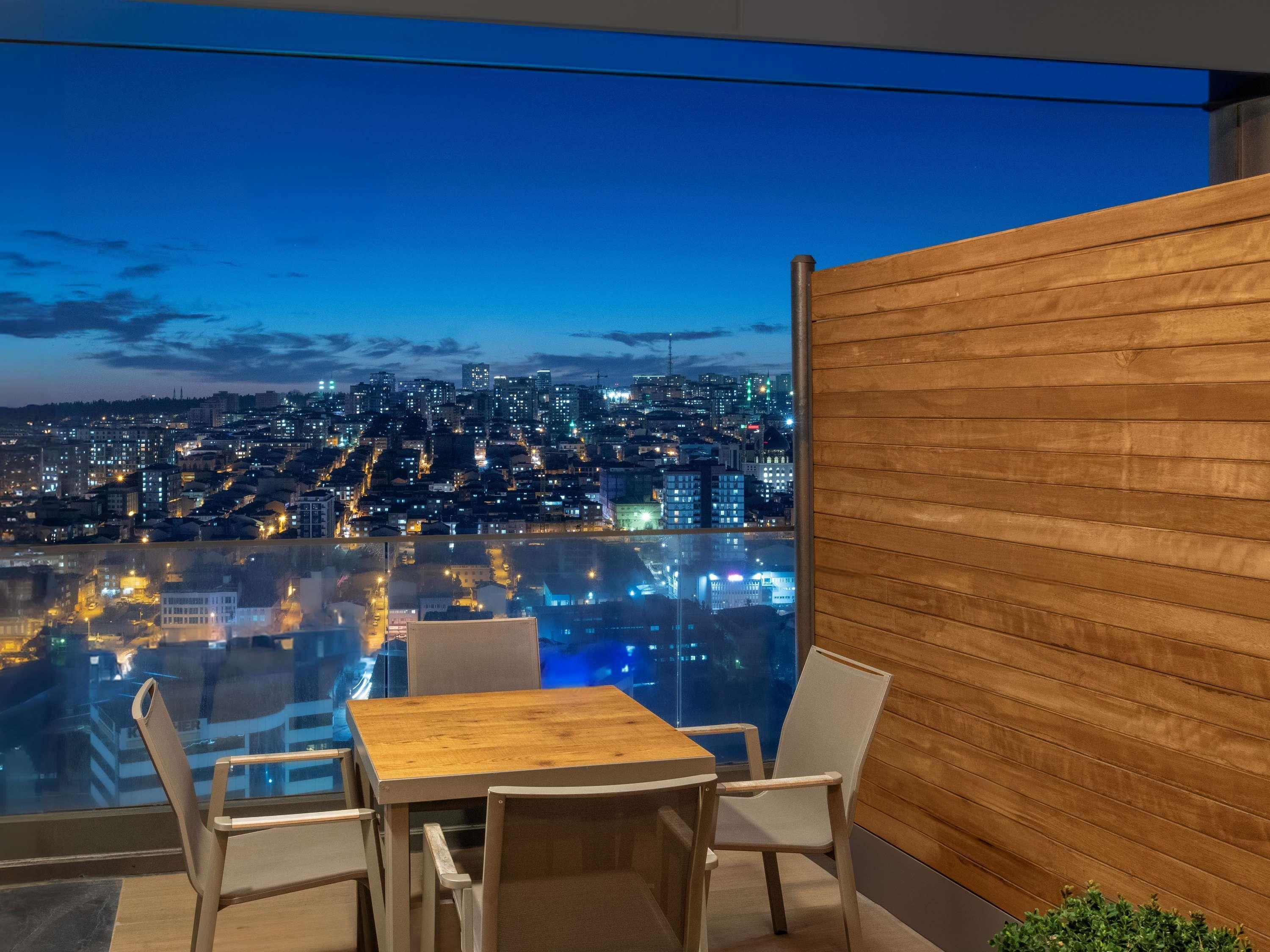 Room Deluxe with Terrace