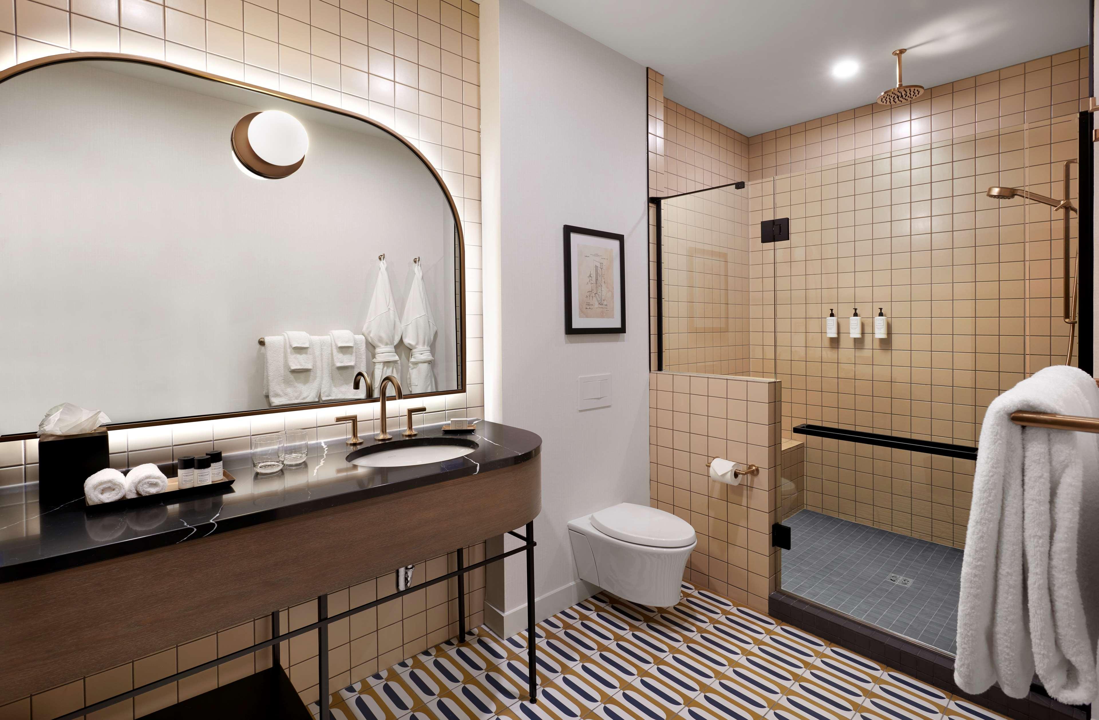 Twin City View Two Queen Beds