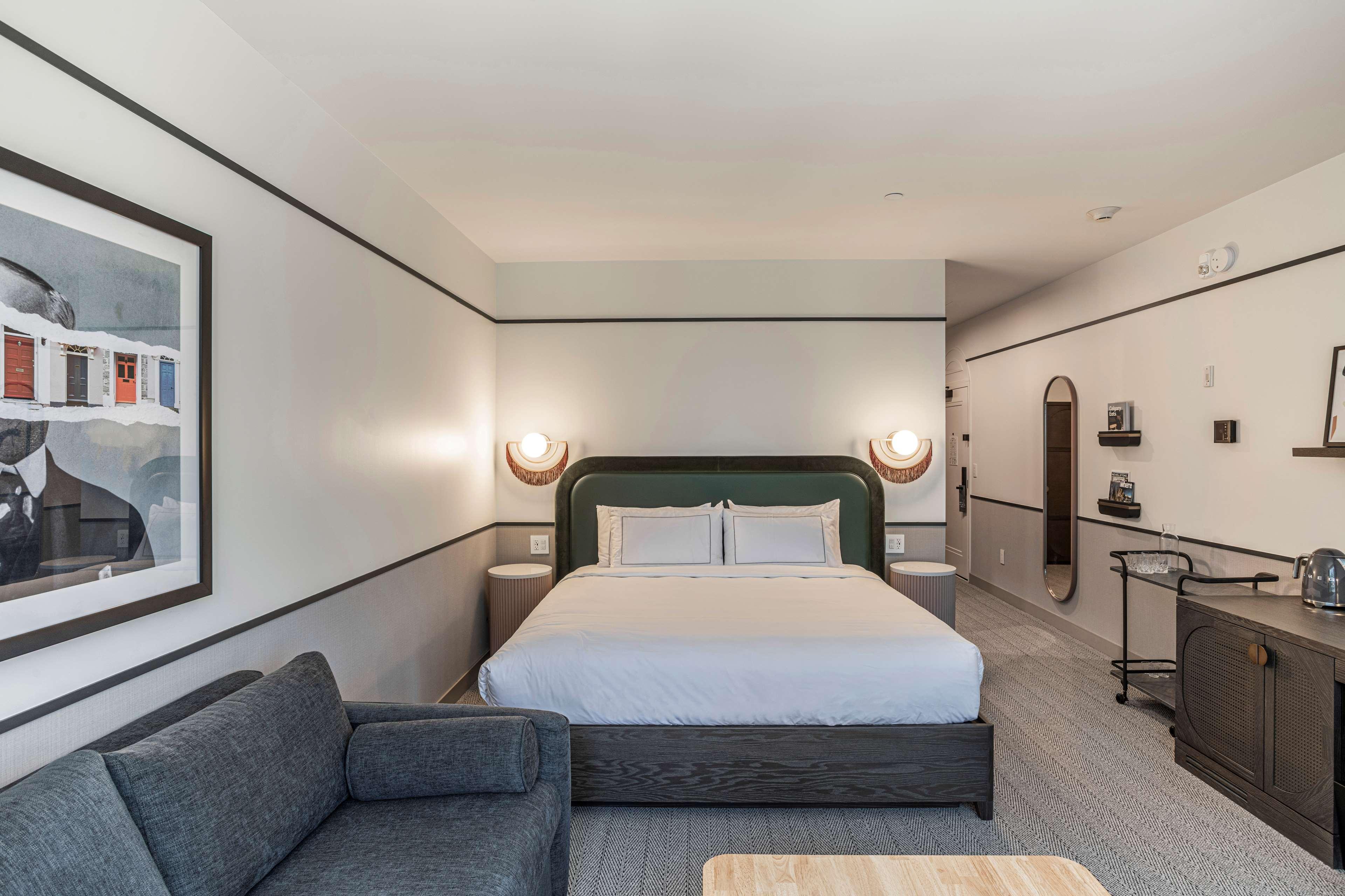 Junior Suite King Size Bed