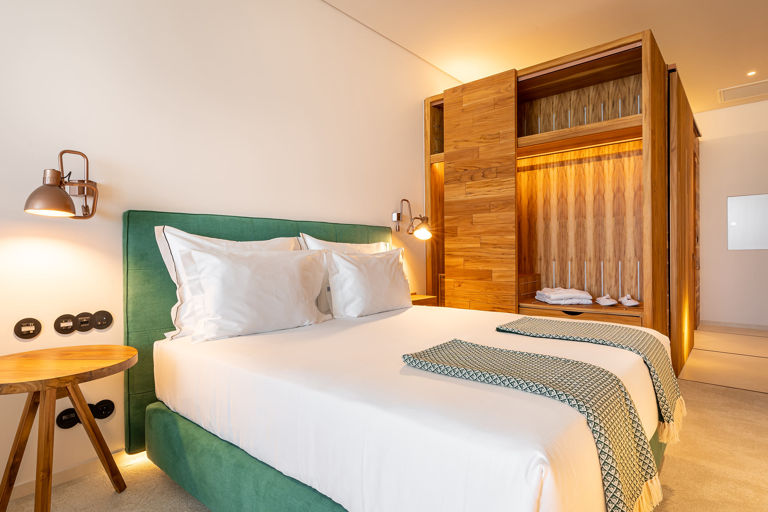 Double or Twin Superior