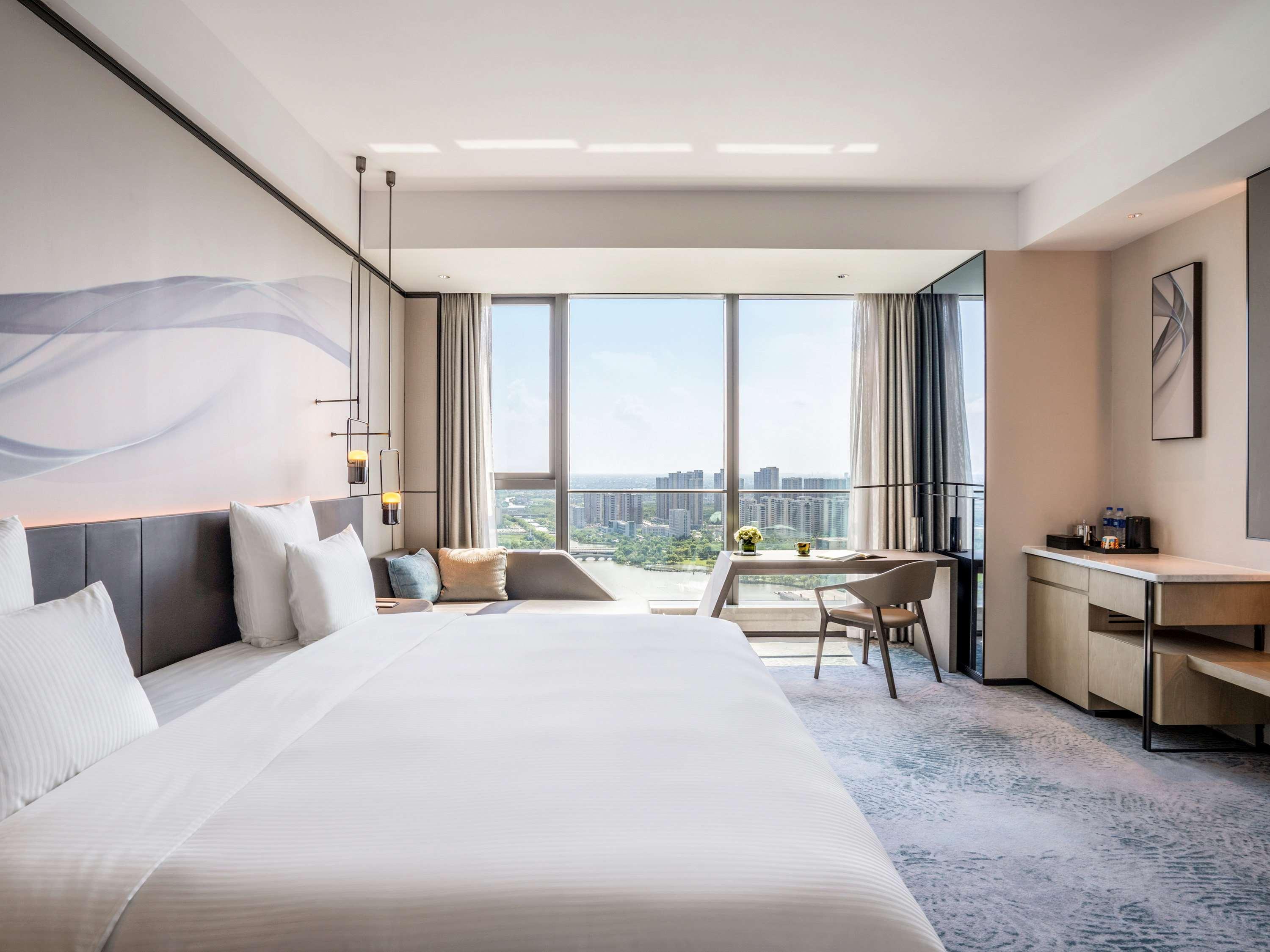 Double Deluxe Lake View