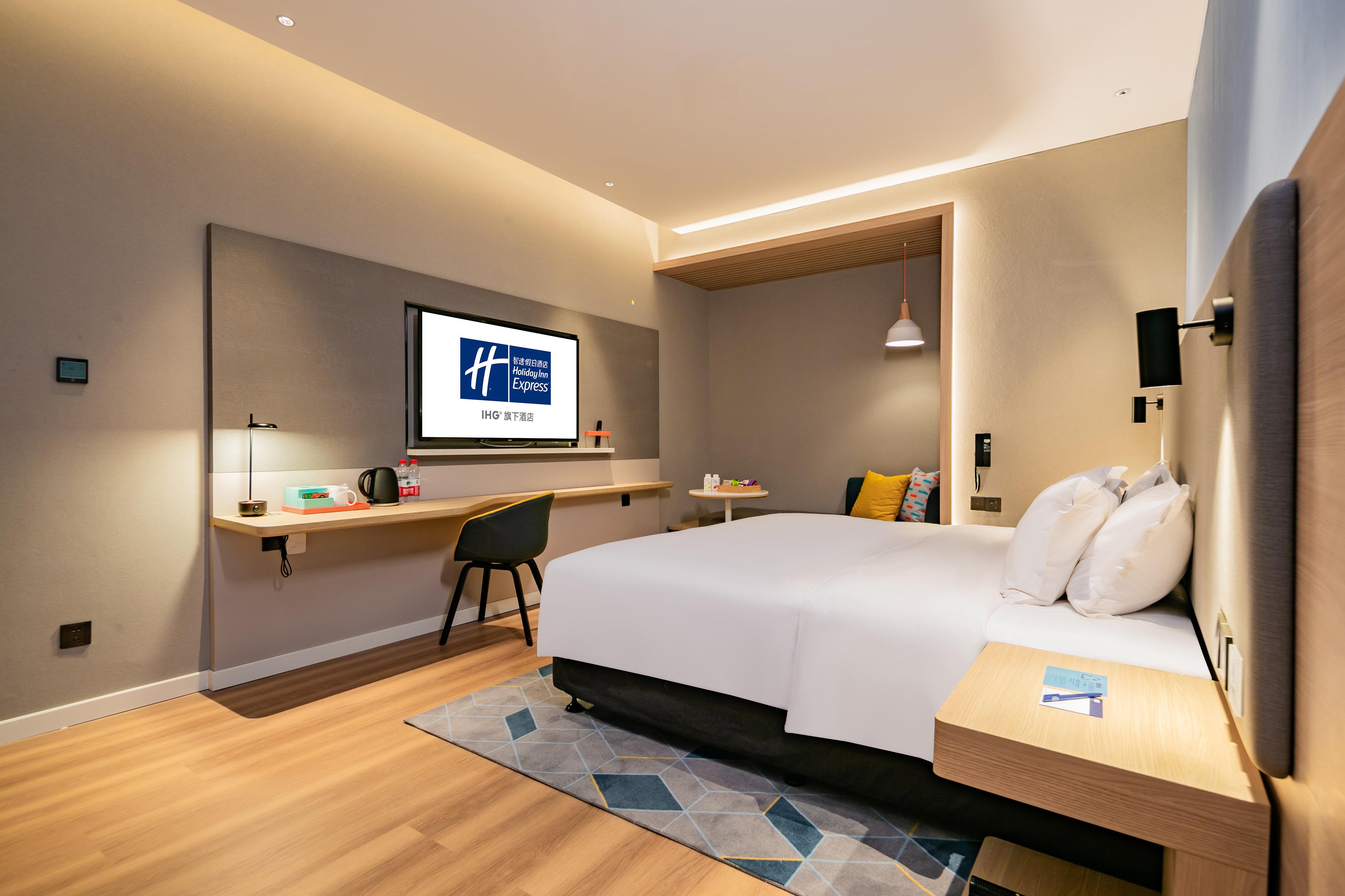 Double Business Superior