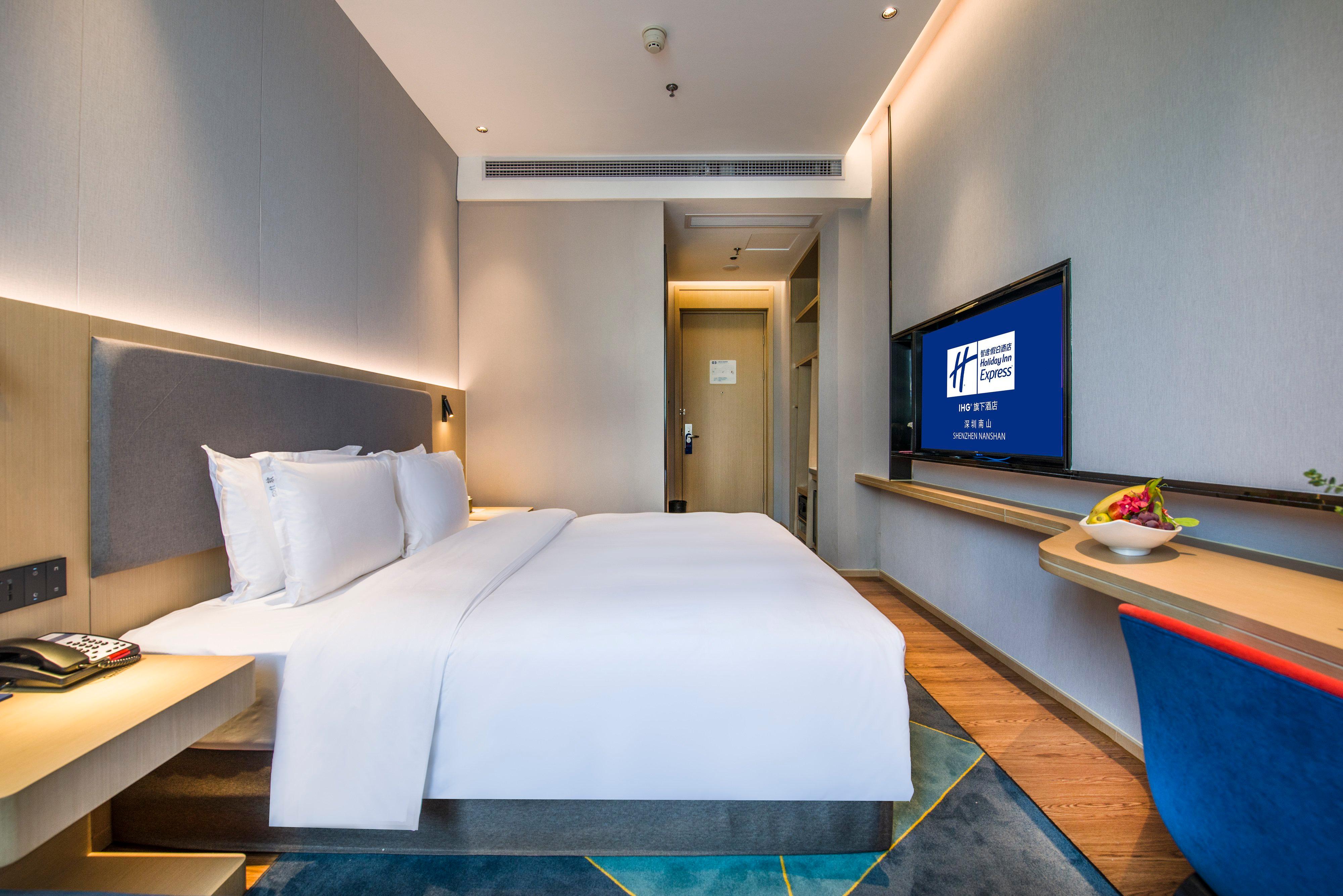 Double King Size Bed