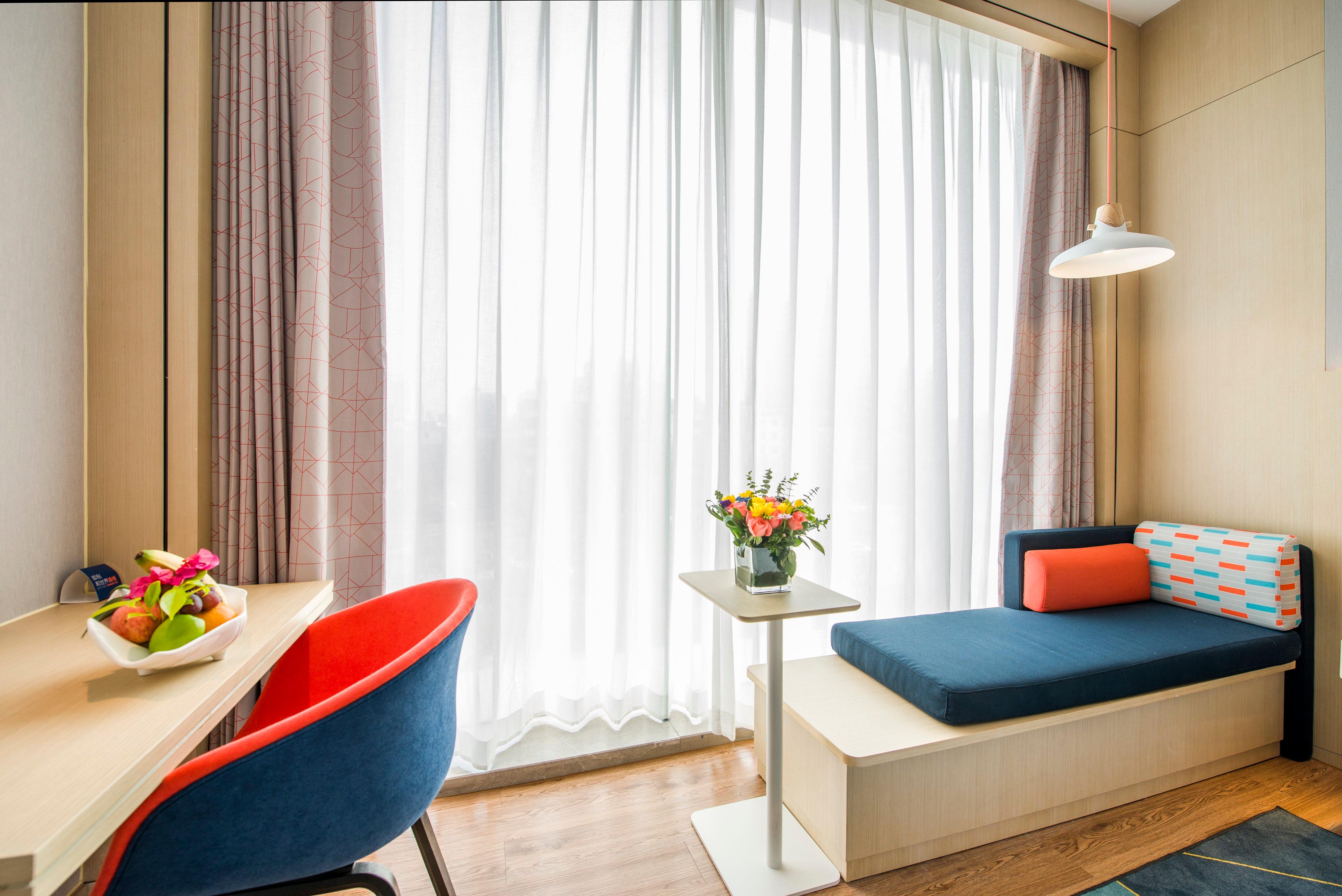 Double City View King Bed