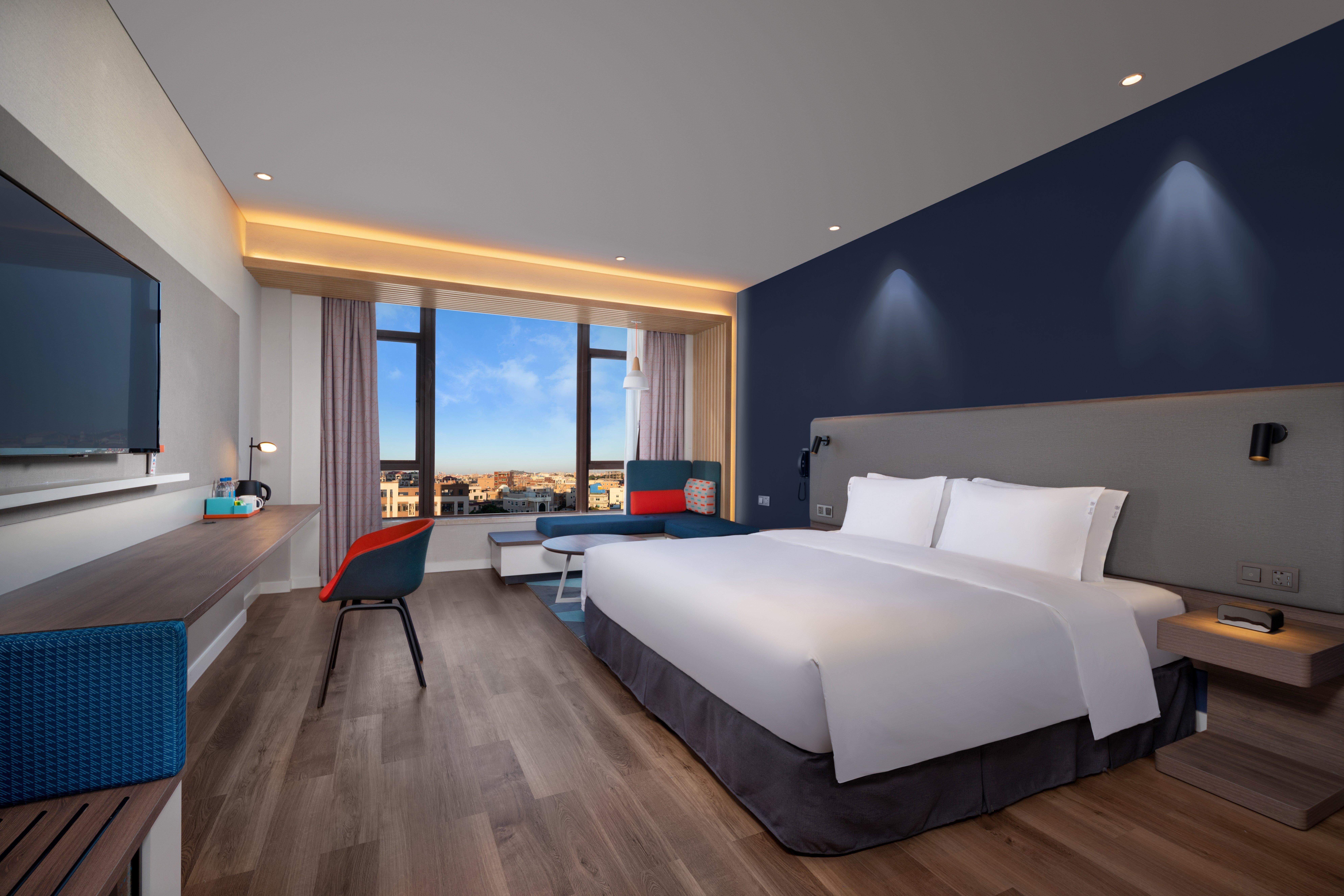 Double King Size Bed