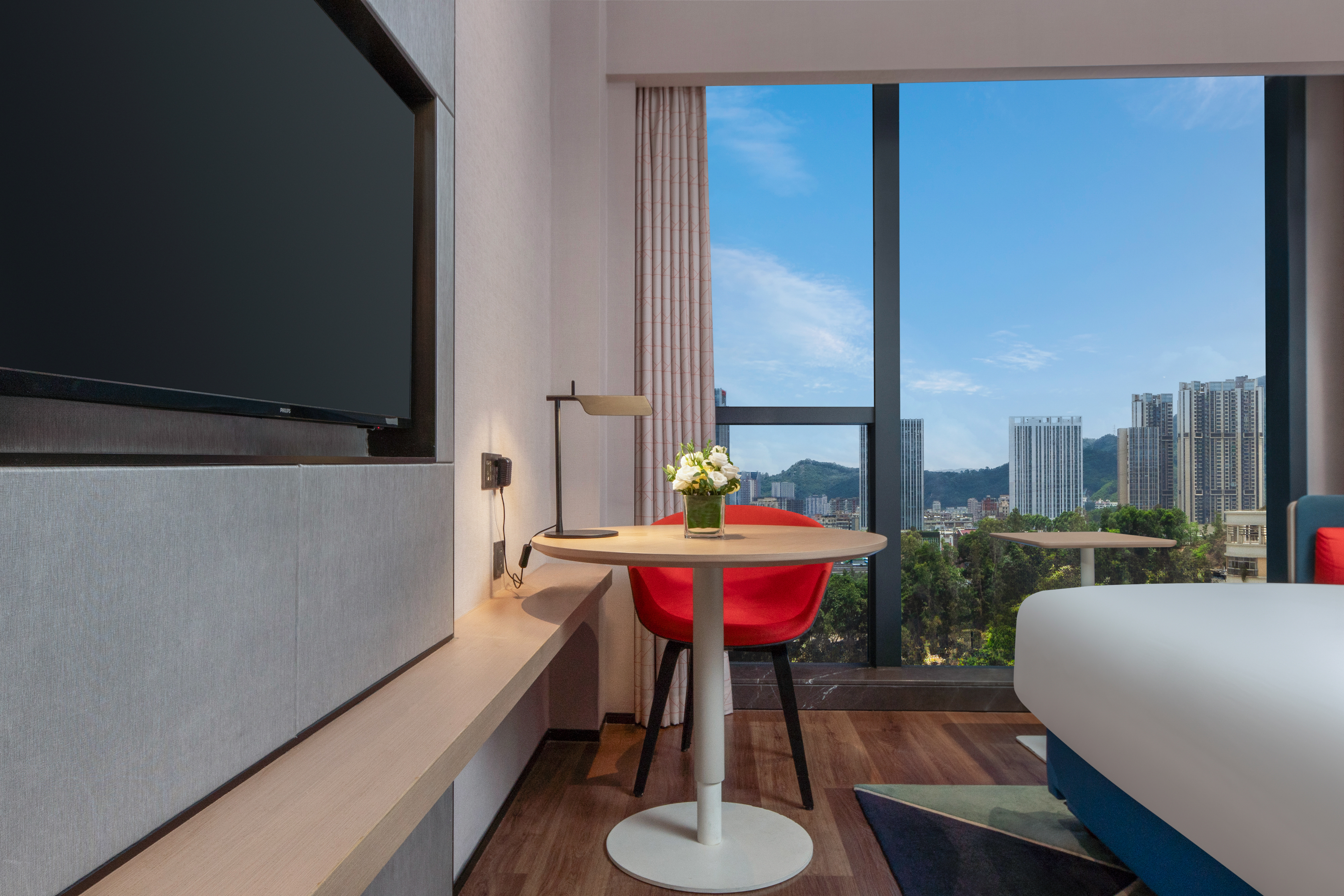 Double City View King Bed