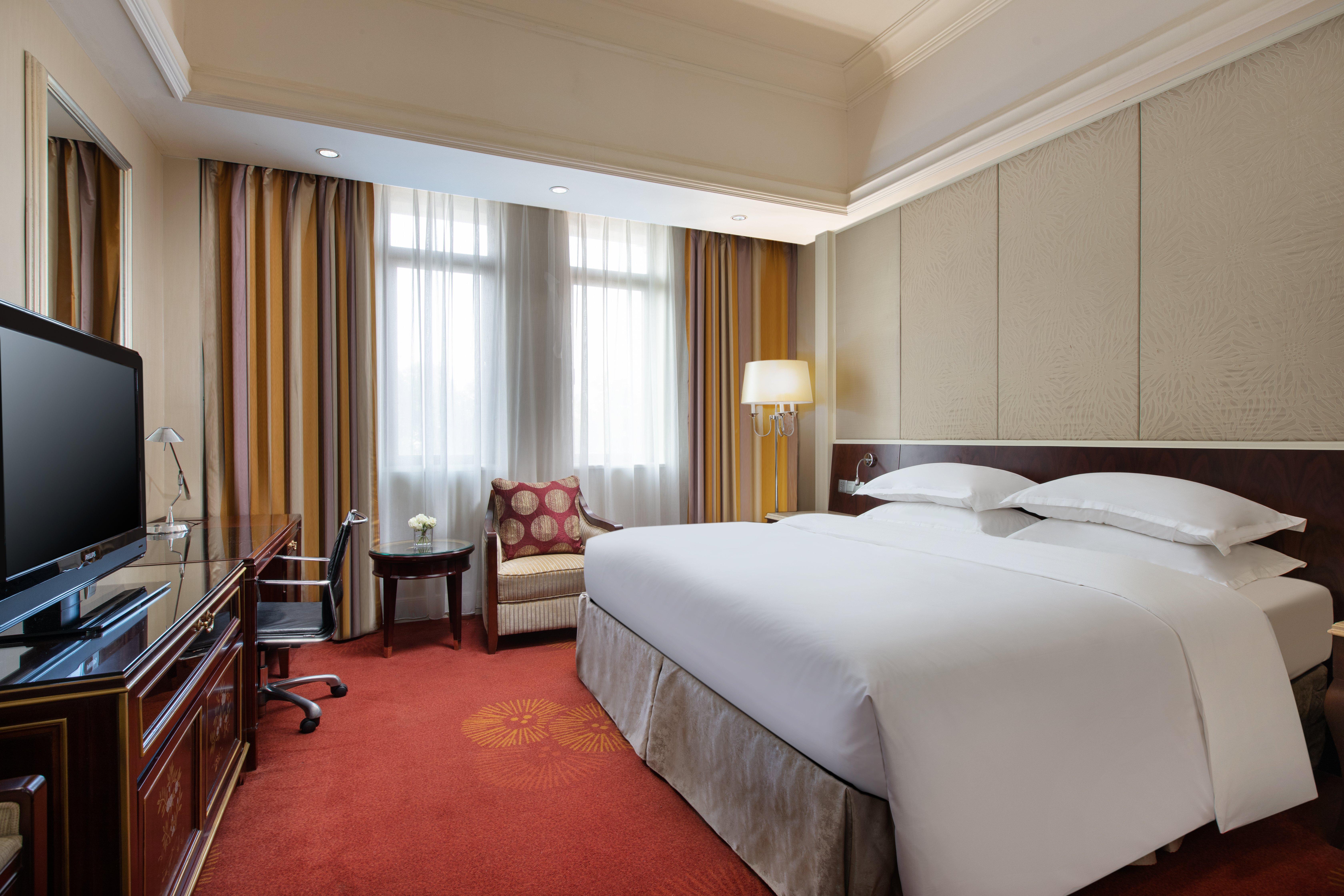 Double King Size Bed