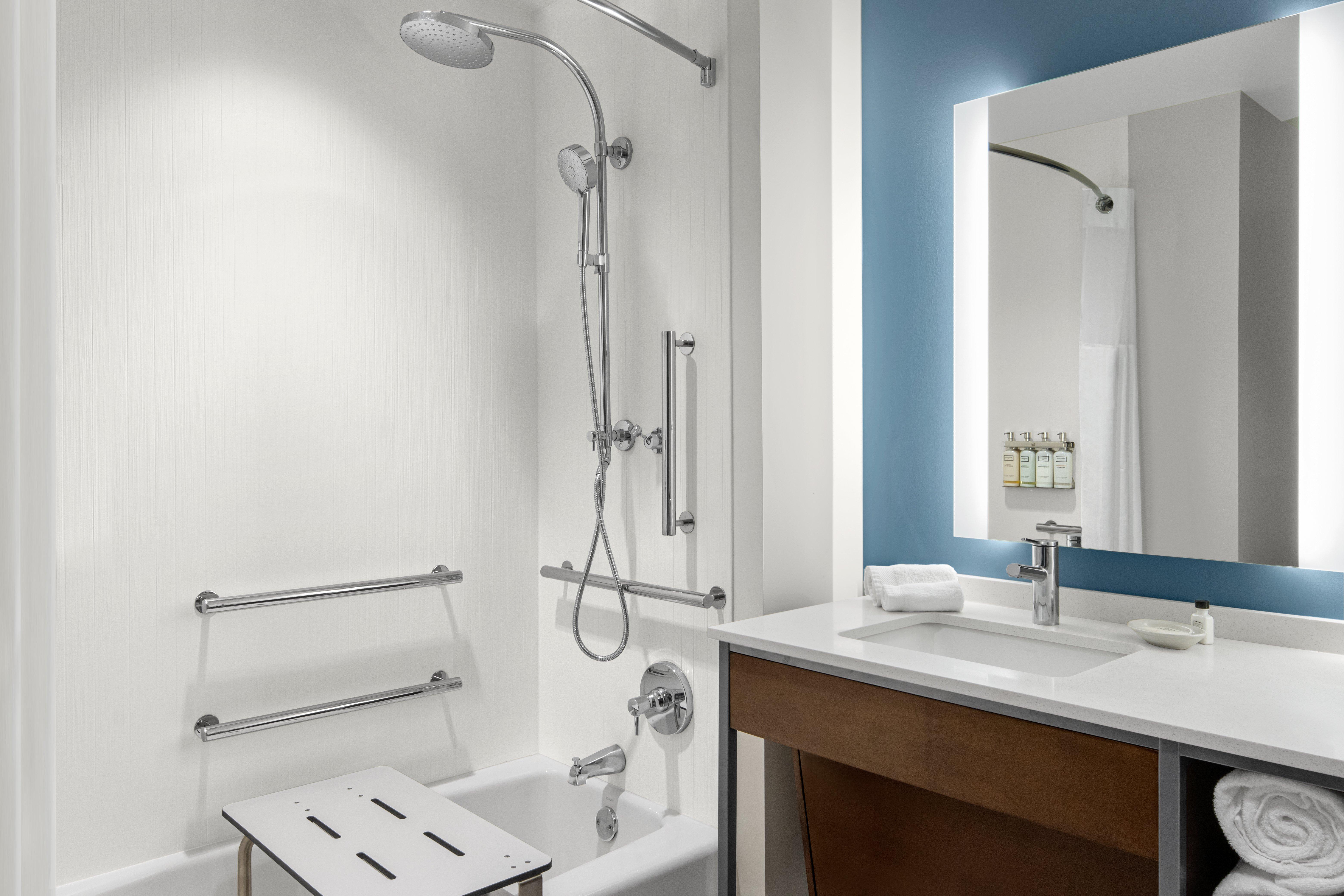 Room Accessible-two Queen Beds