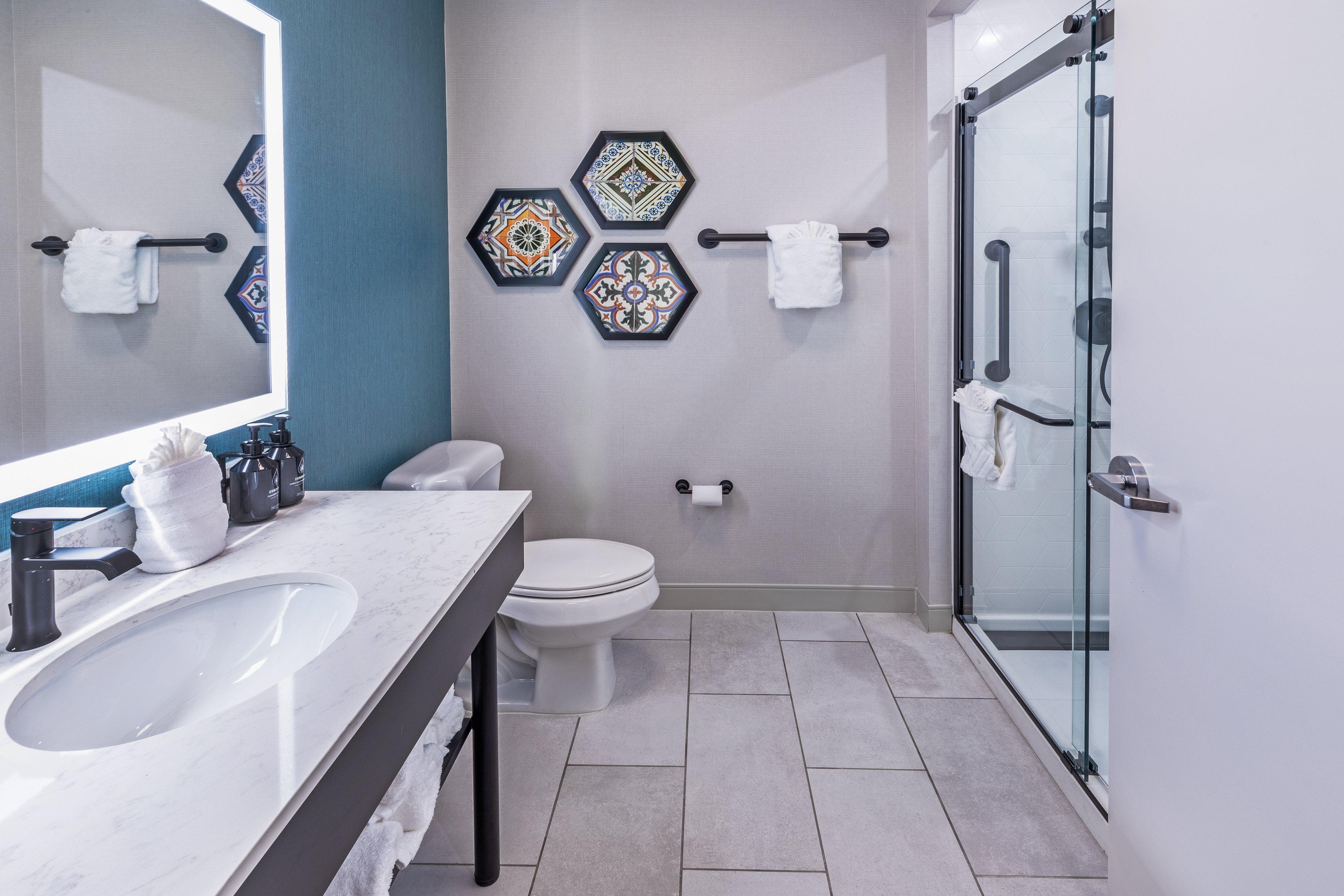 Double Accessible with Views