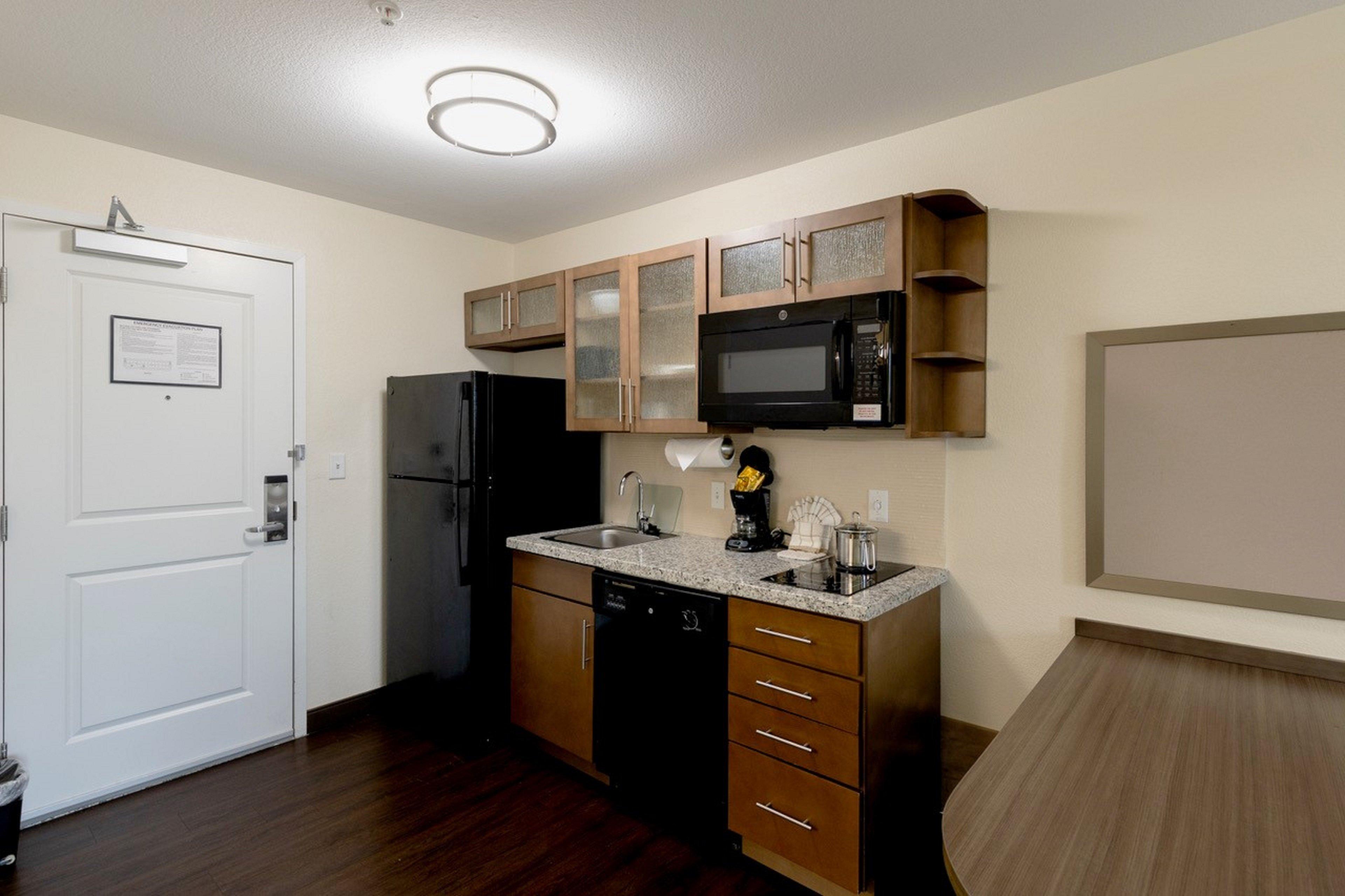 Studio Queen Size Bed