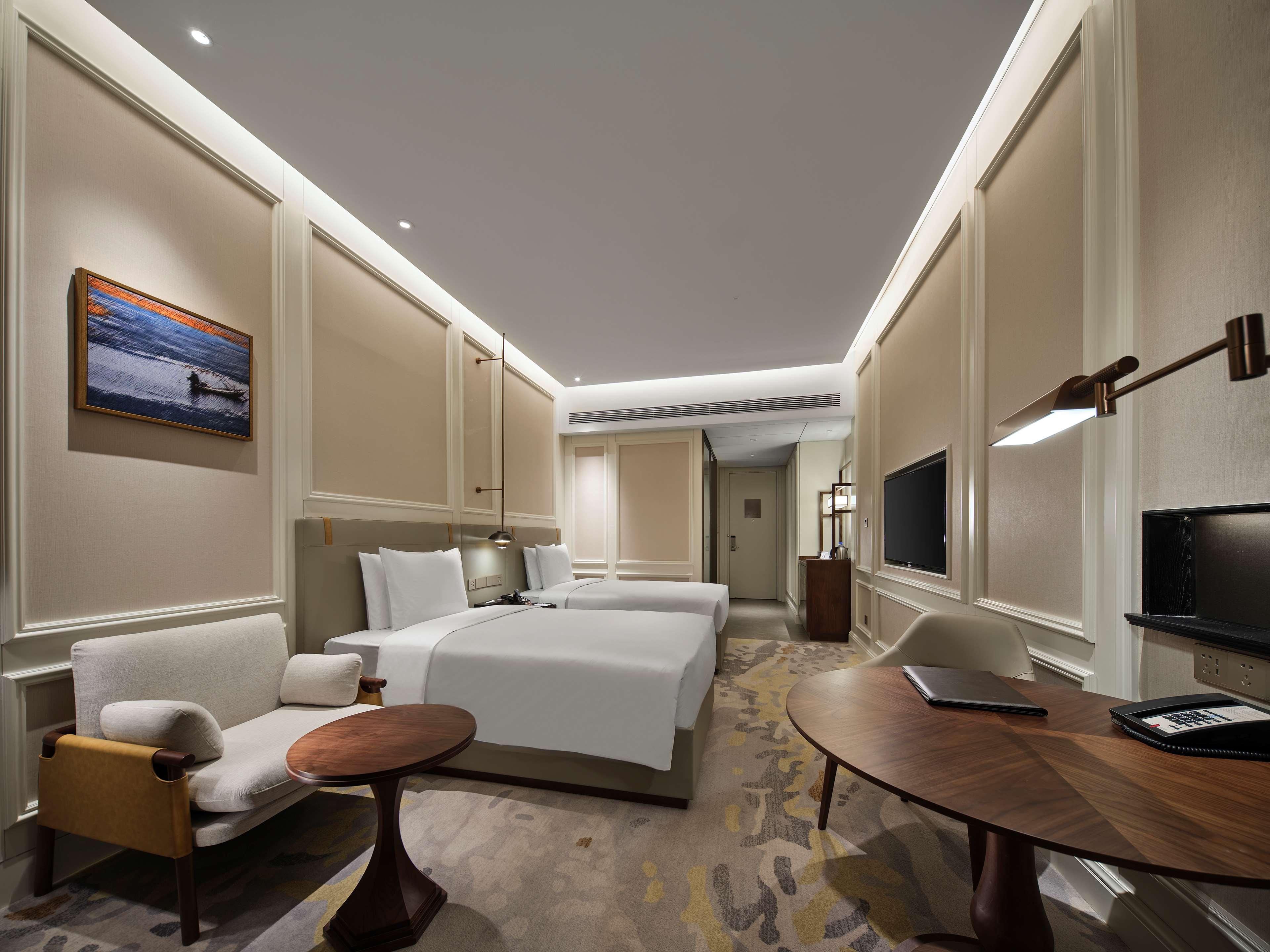 Twin Deluxe with Balcony