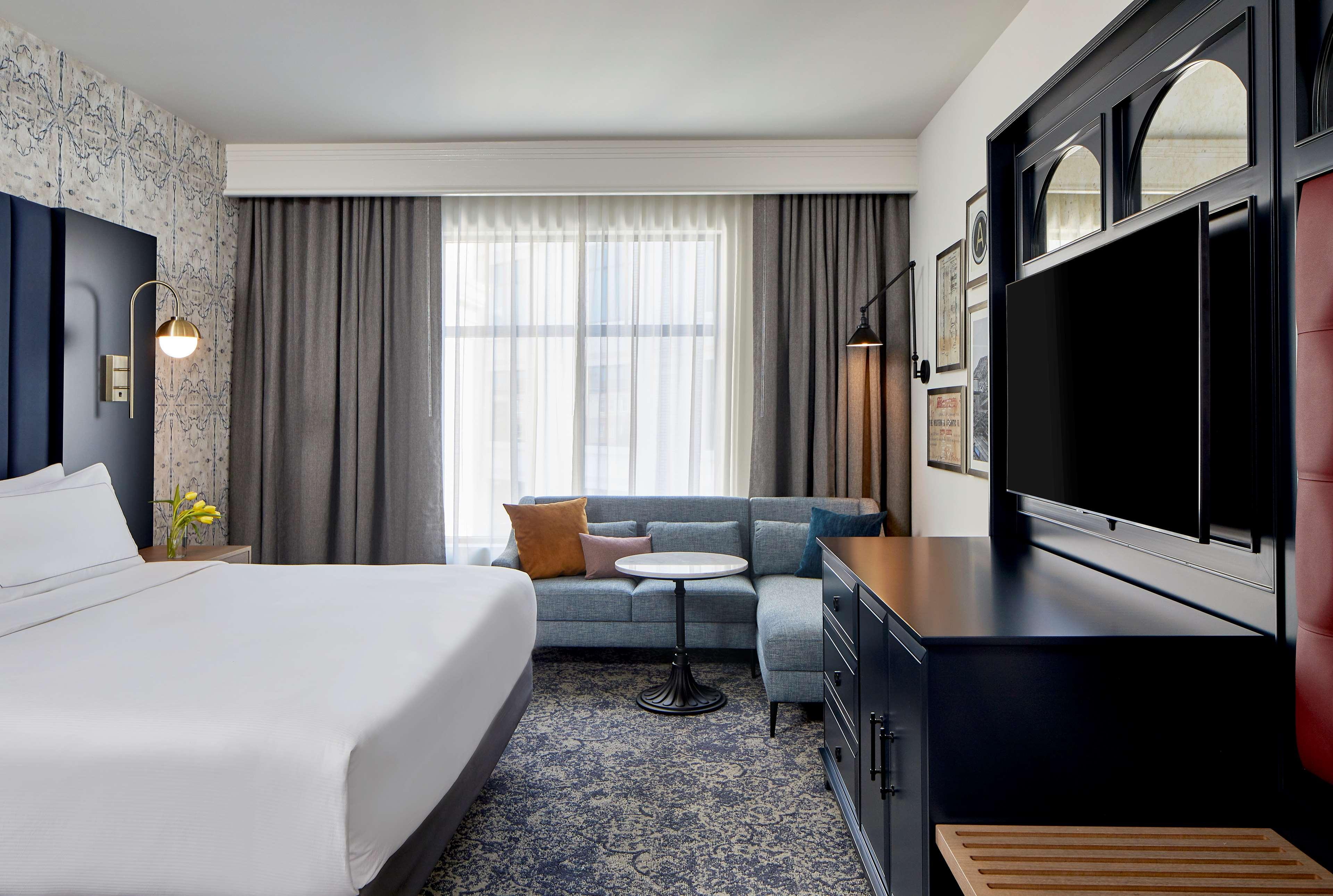 Double Accessible King Size Bed