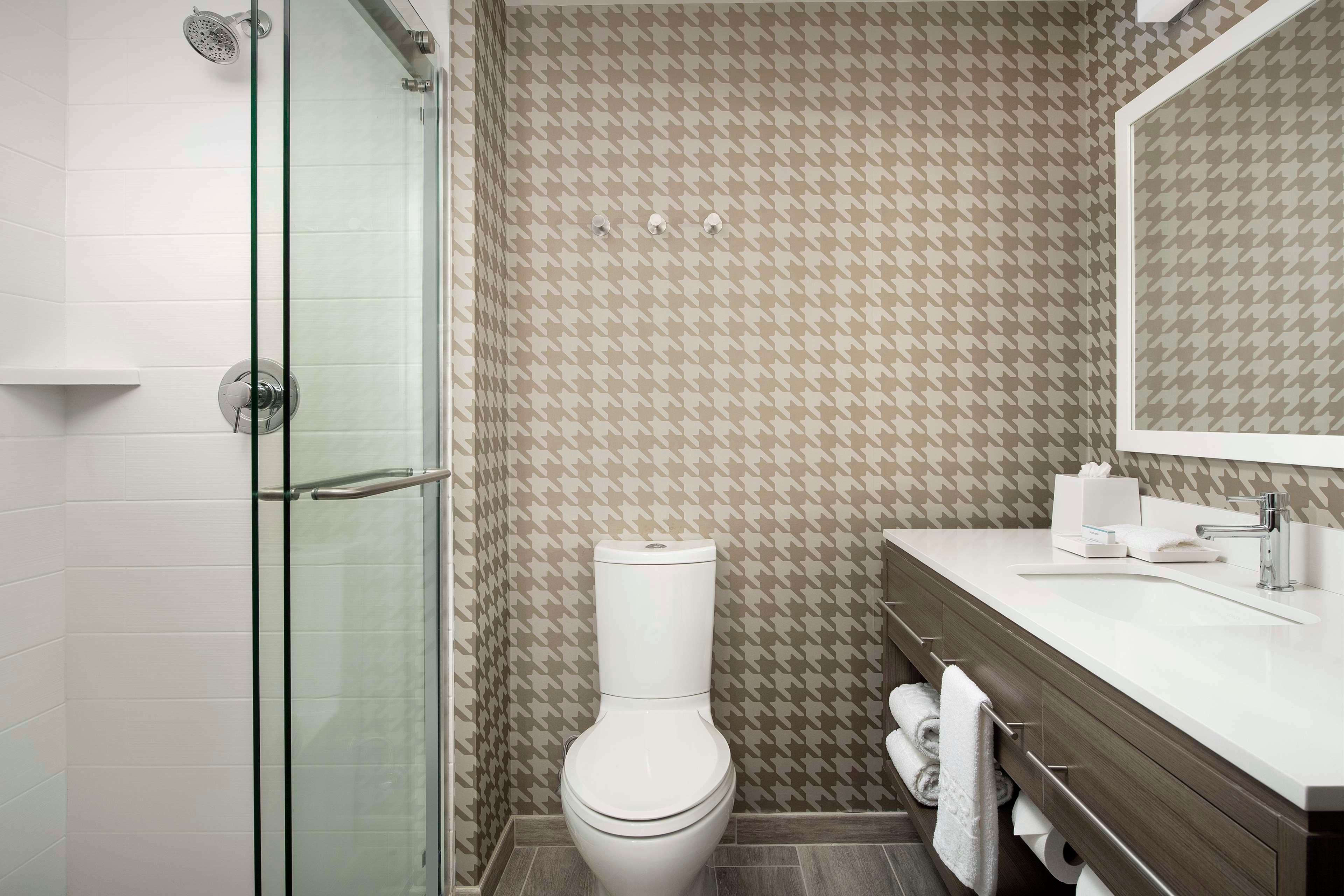 Studio King Bed Non Smoking