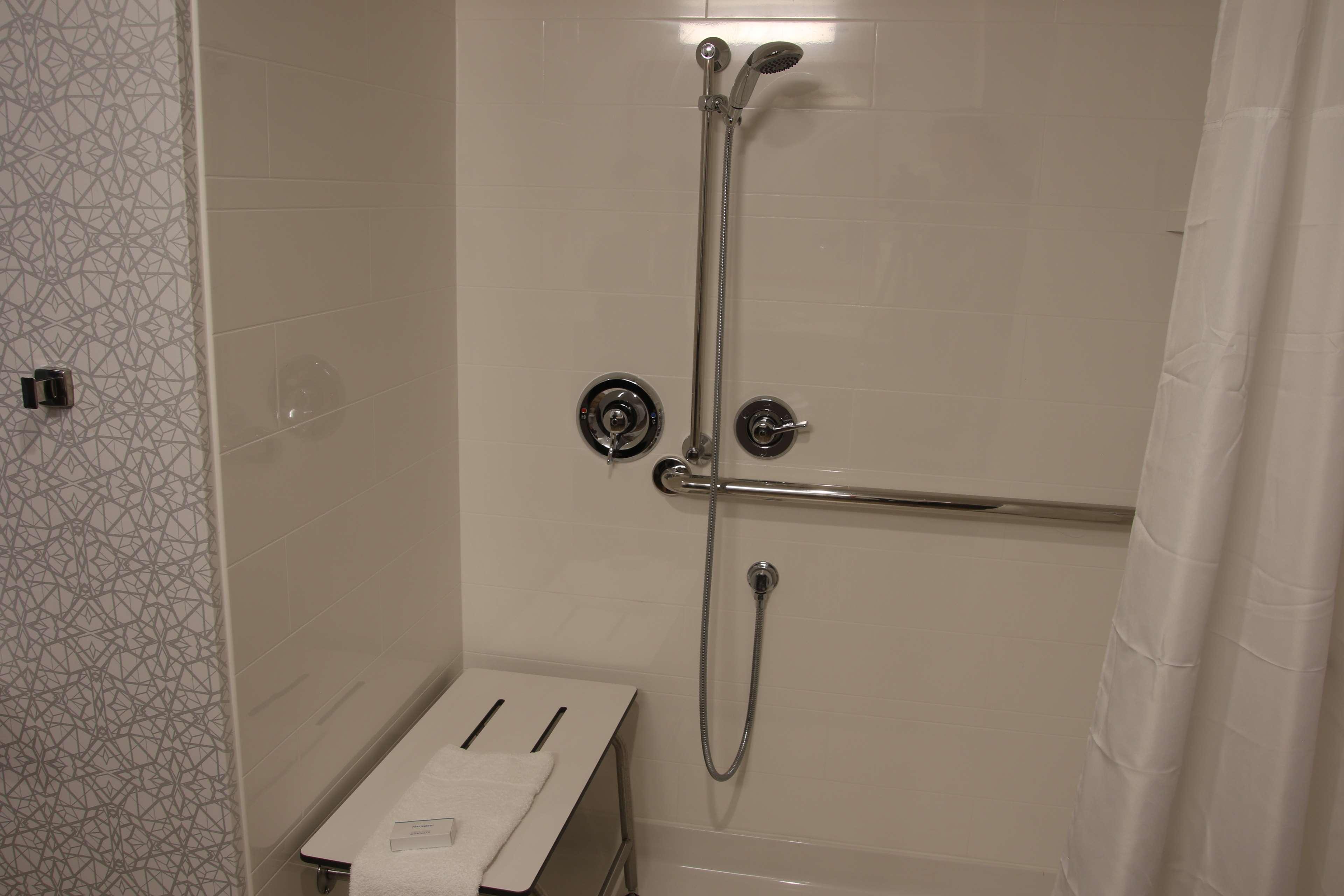 Double Accessible King Size Bed