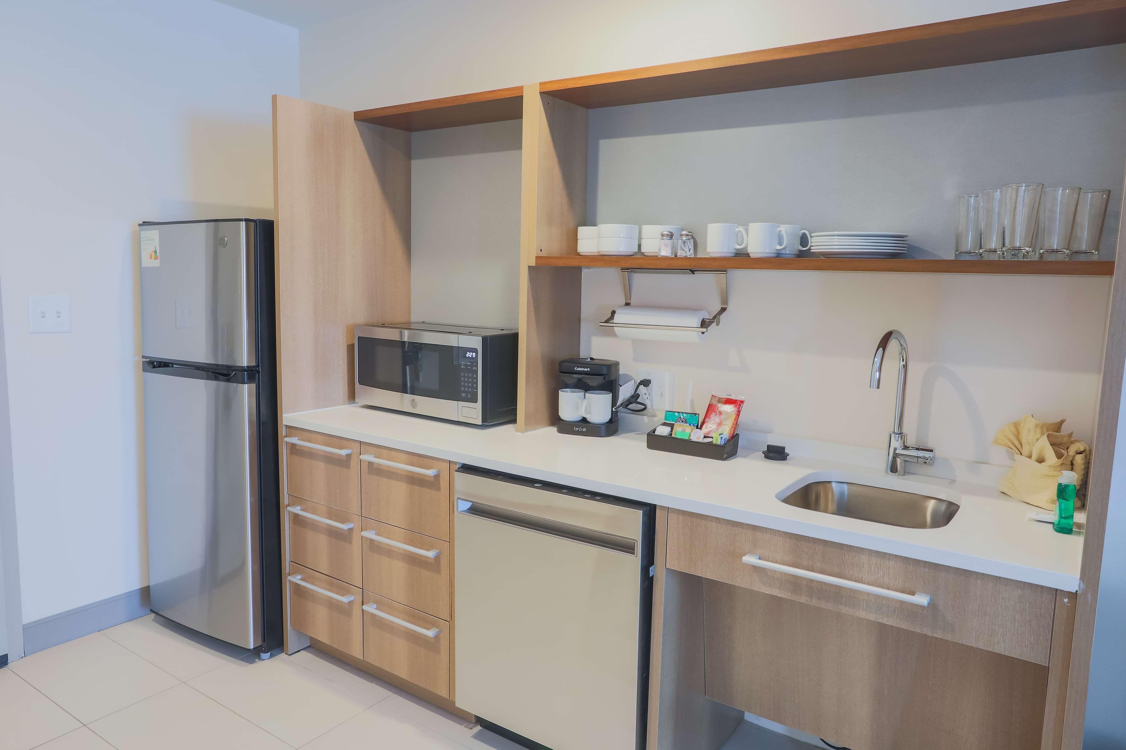 Studio King Size Bed