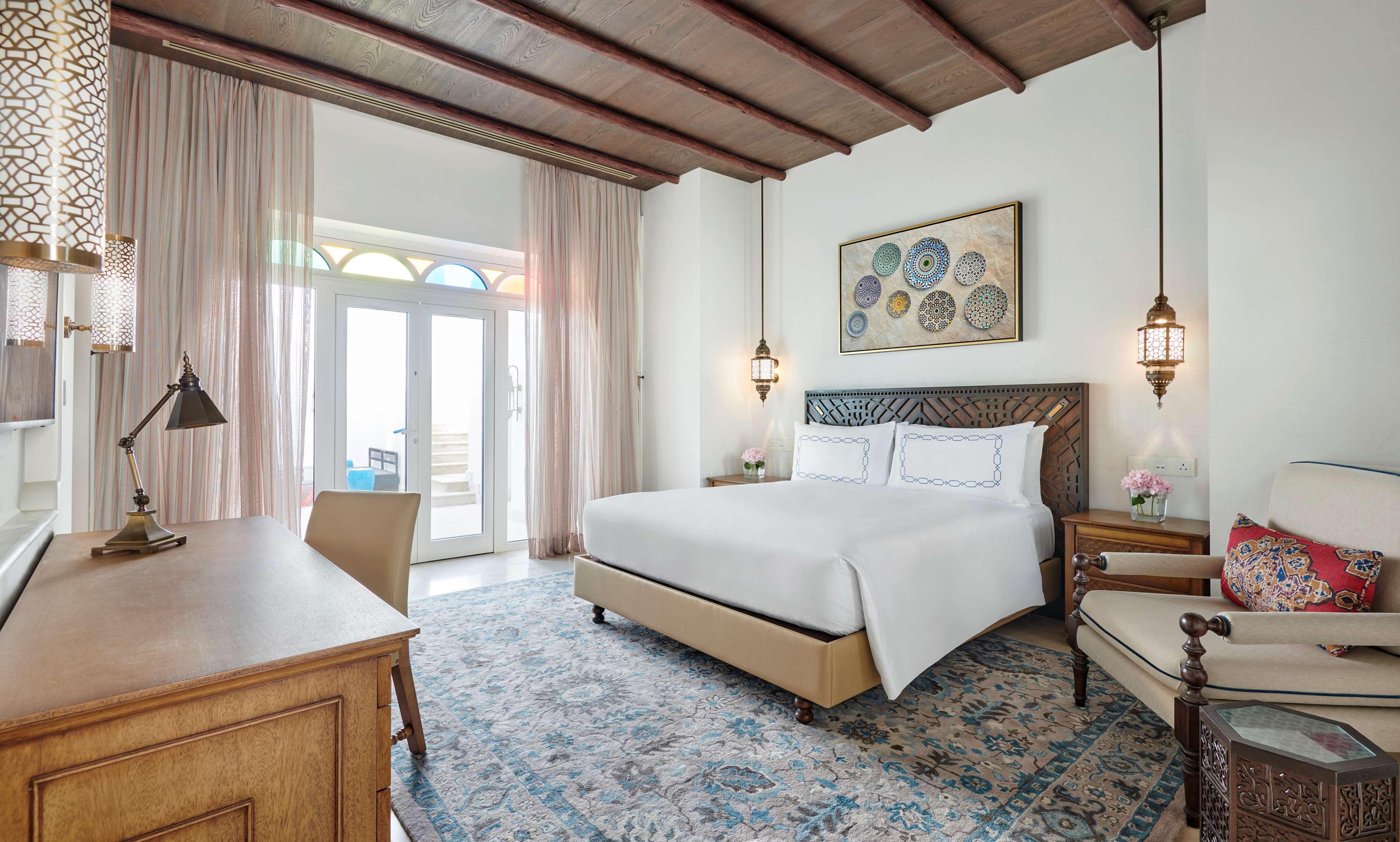 Double Guest Room King Bed