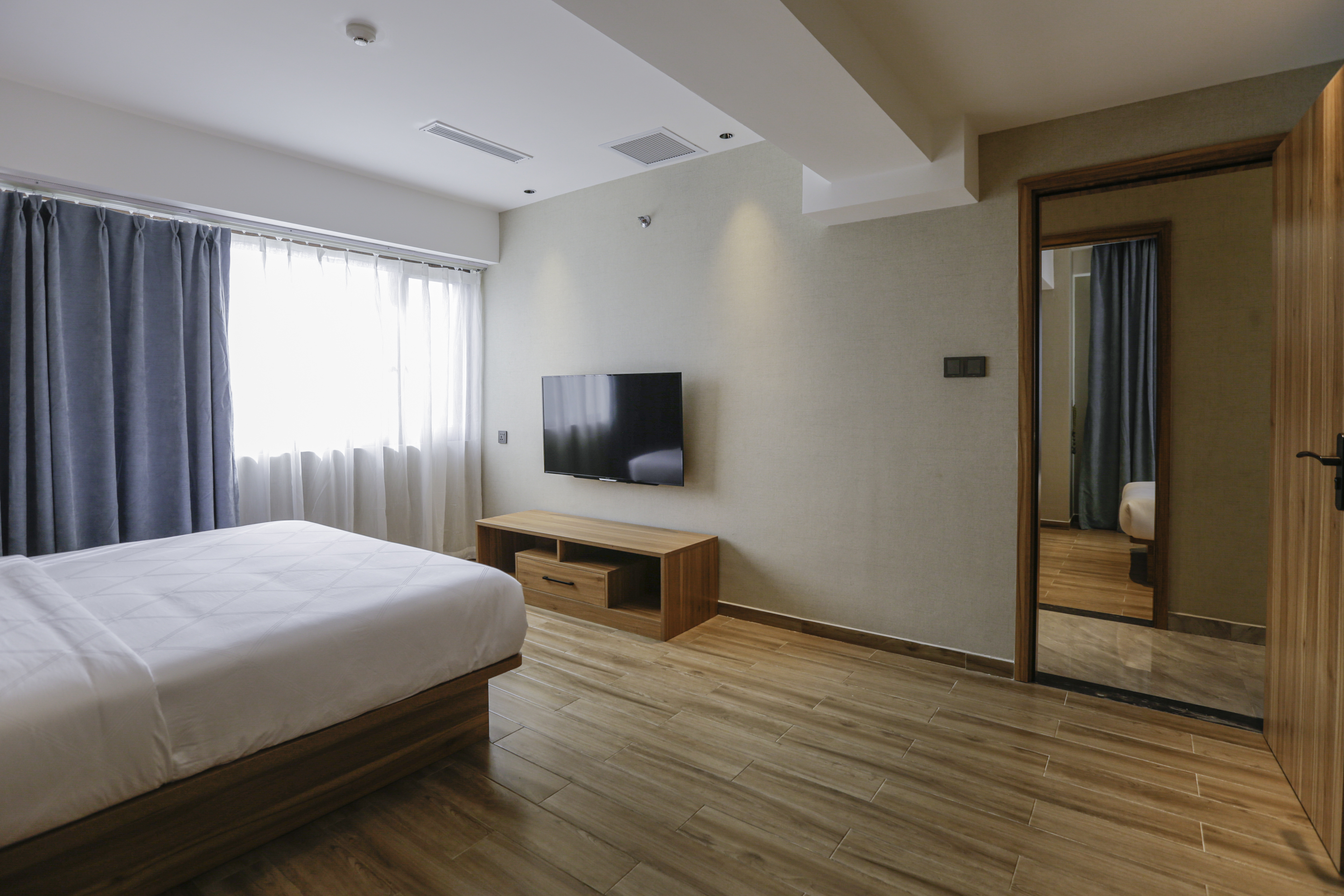 Suite Three Bedrooms