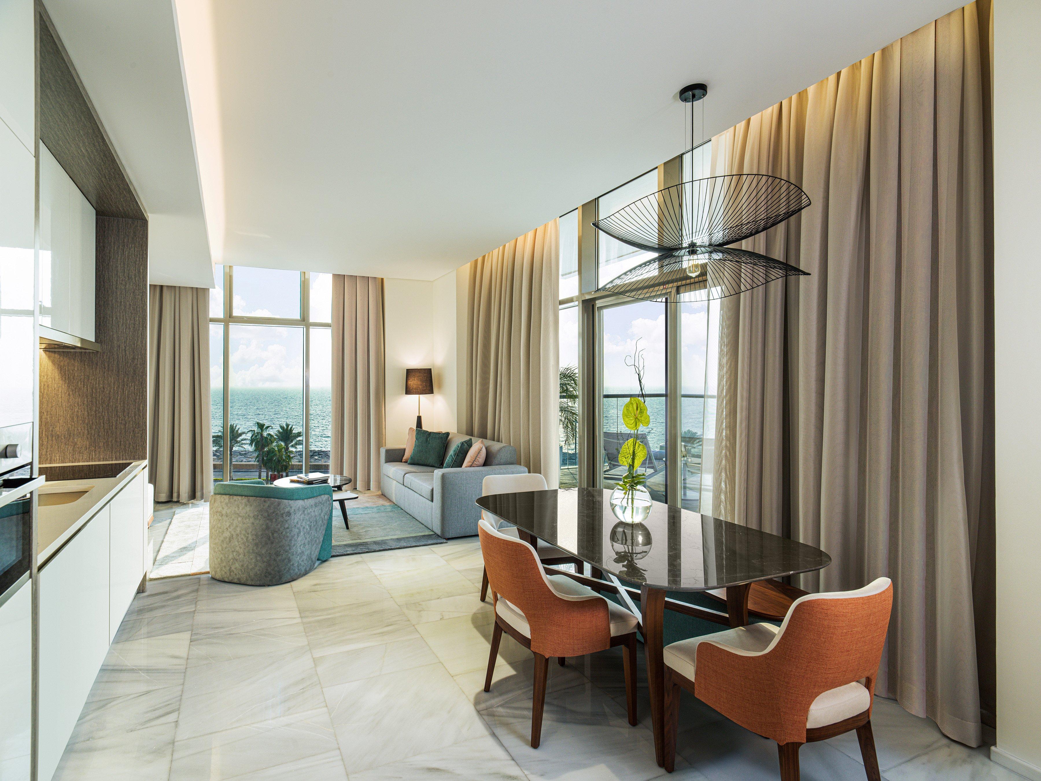 Suite with Kitchenette