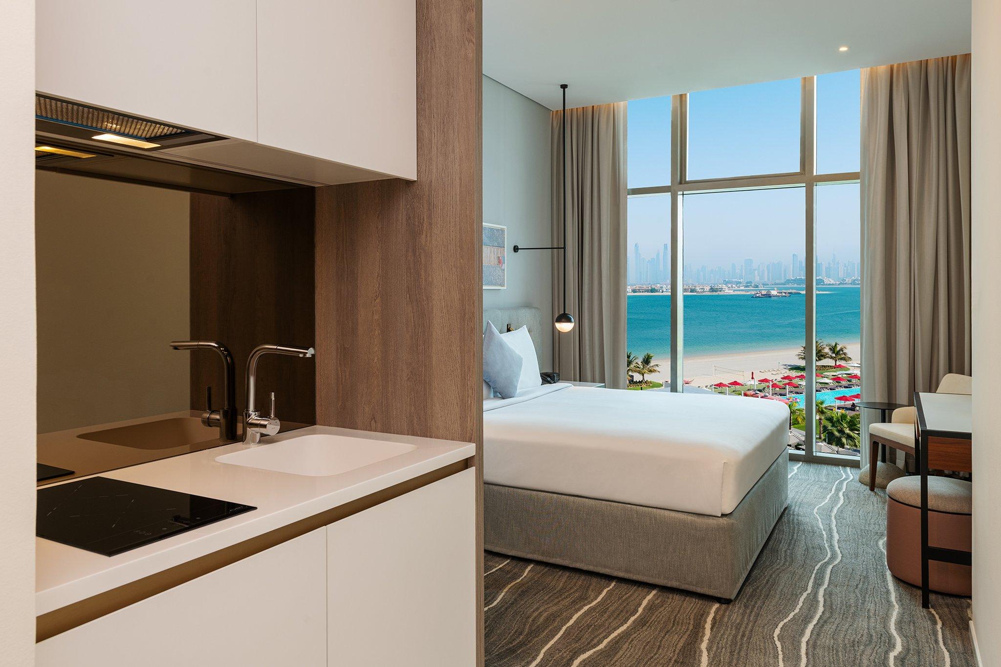 Suite with Views
