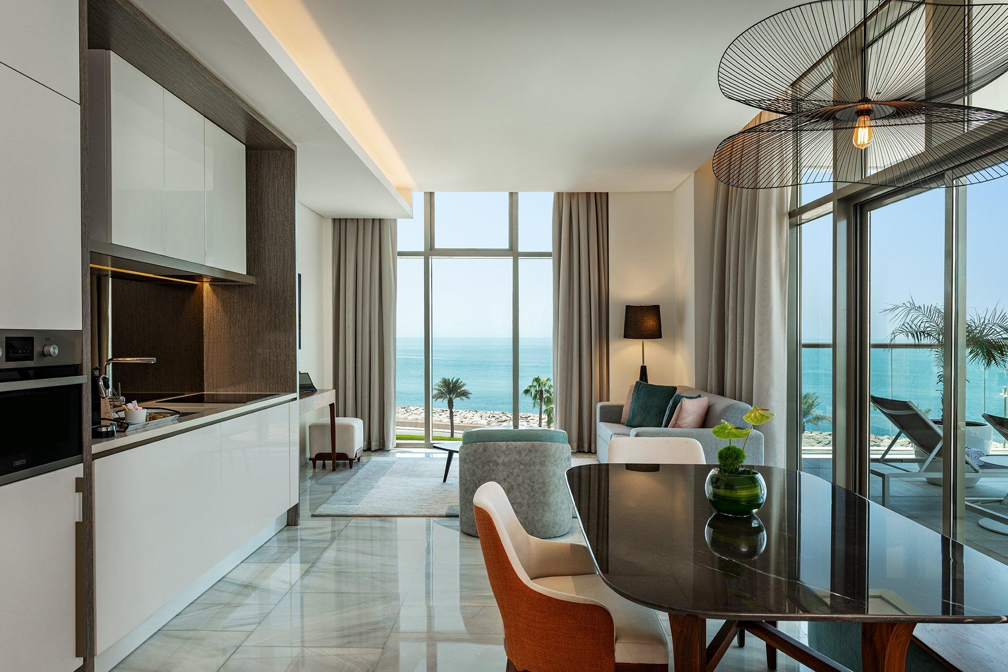 Suite with Kitchenette