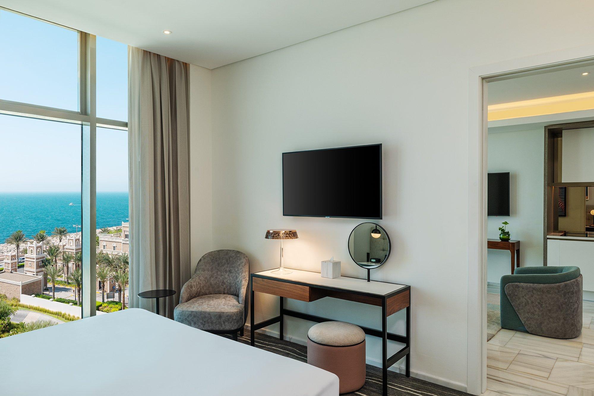 Suite with Kitchenette