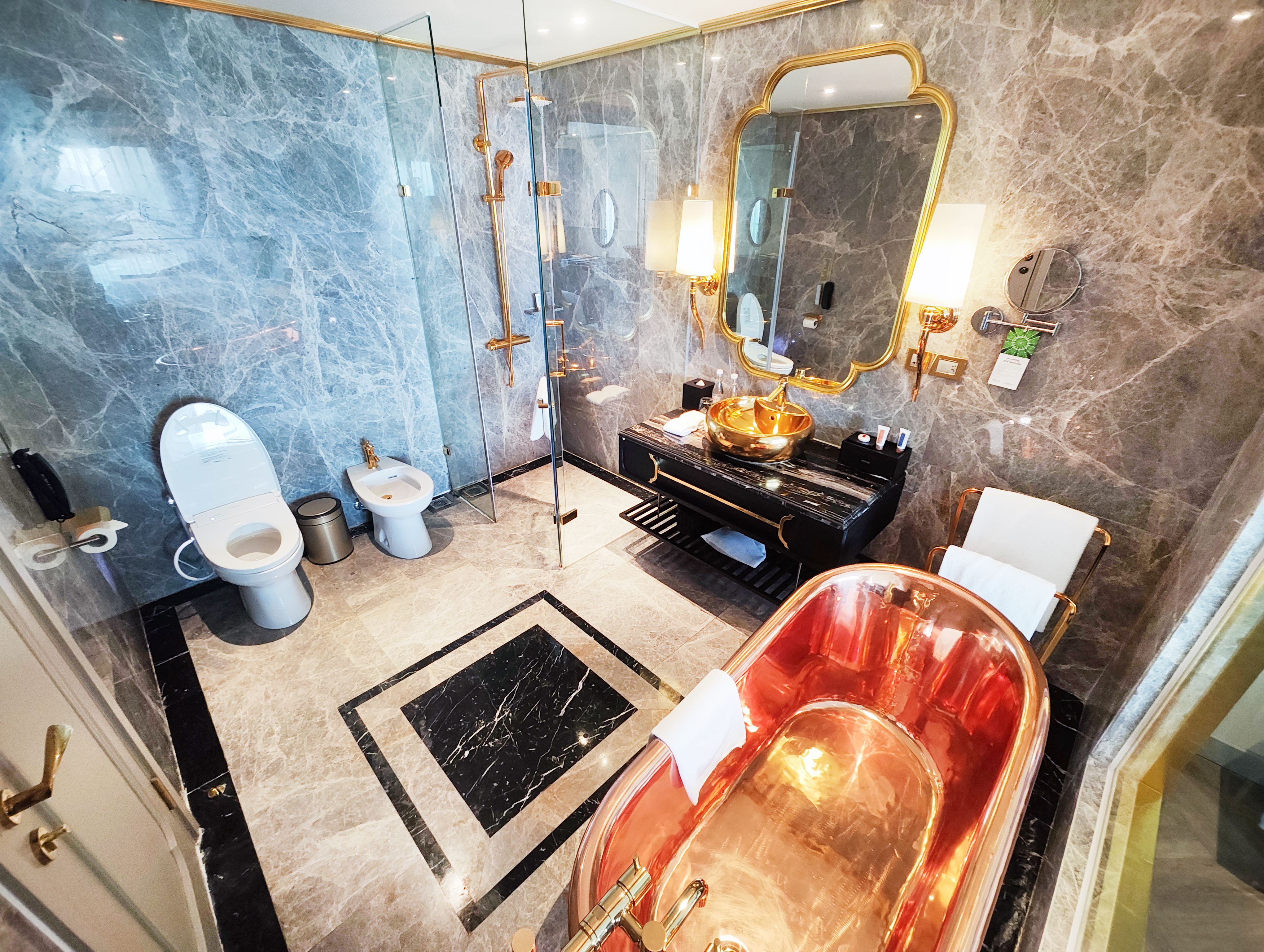 Double Classic with Views