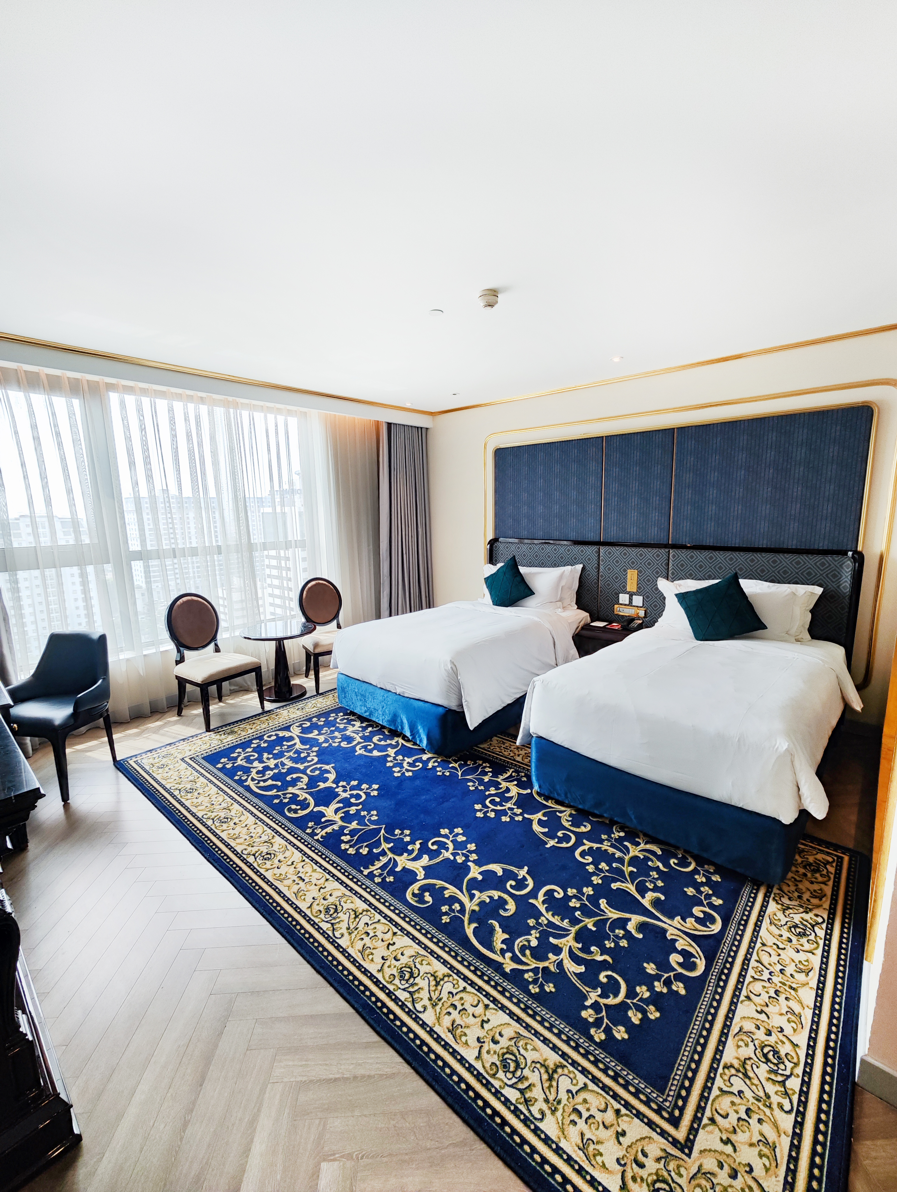 Twin Classic with Views