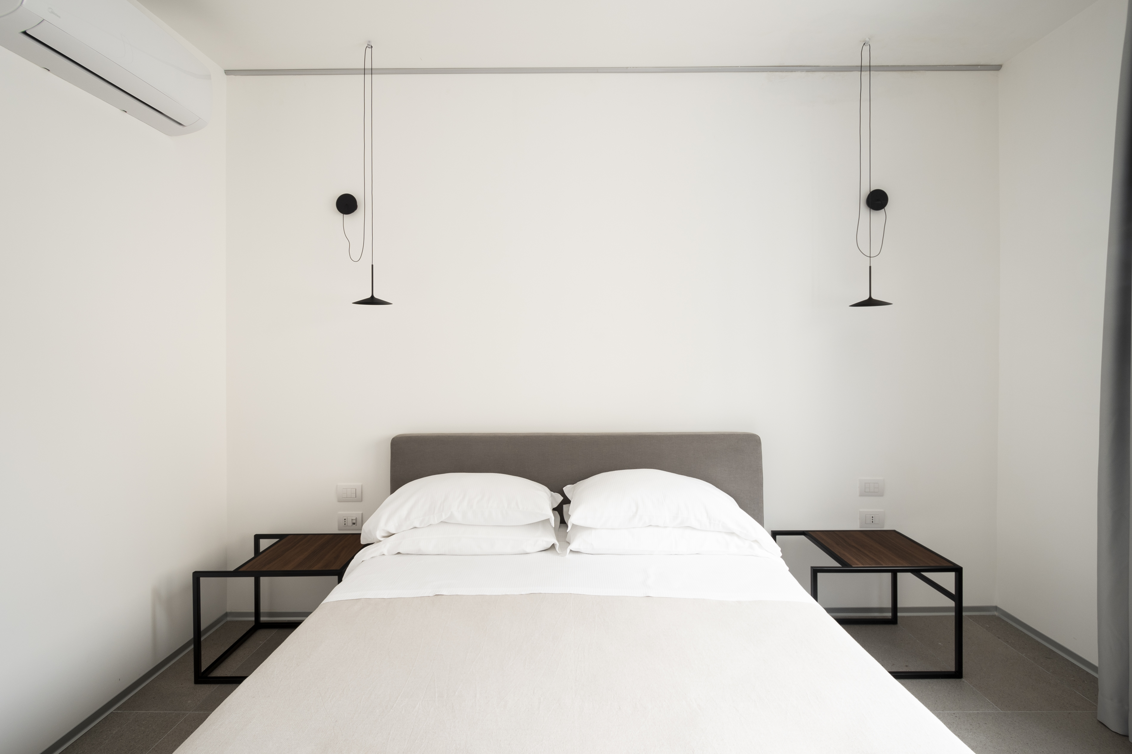 Suite Two Bedrooms One Bathroom