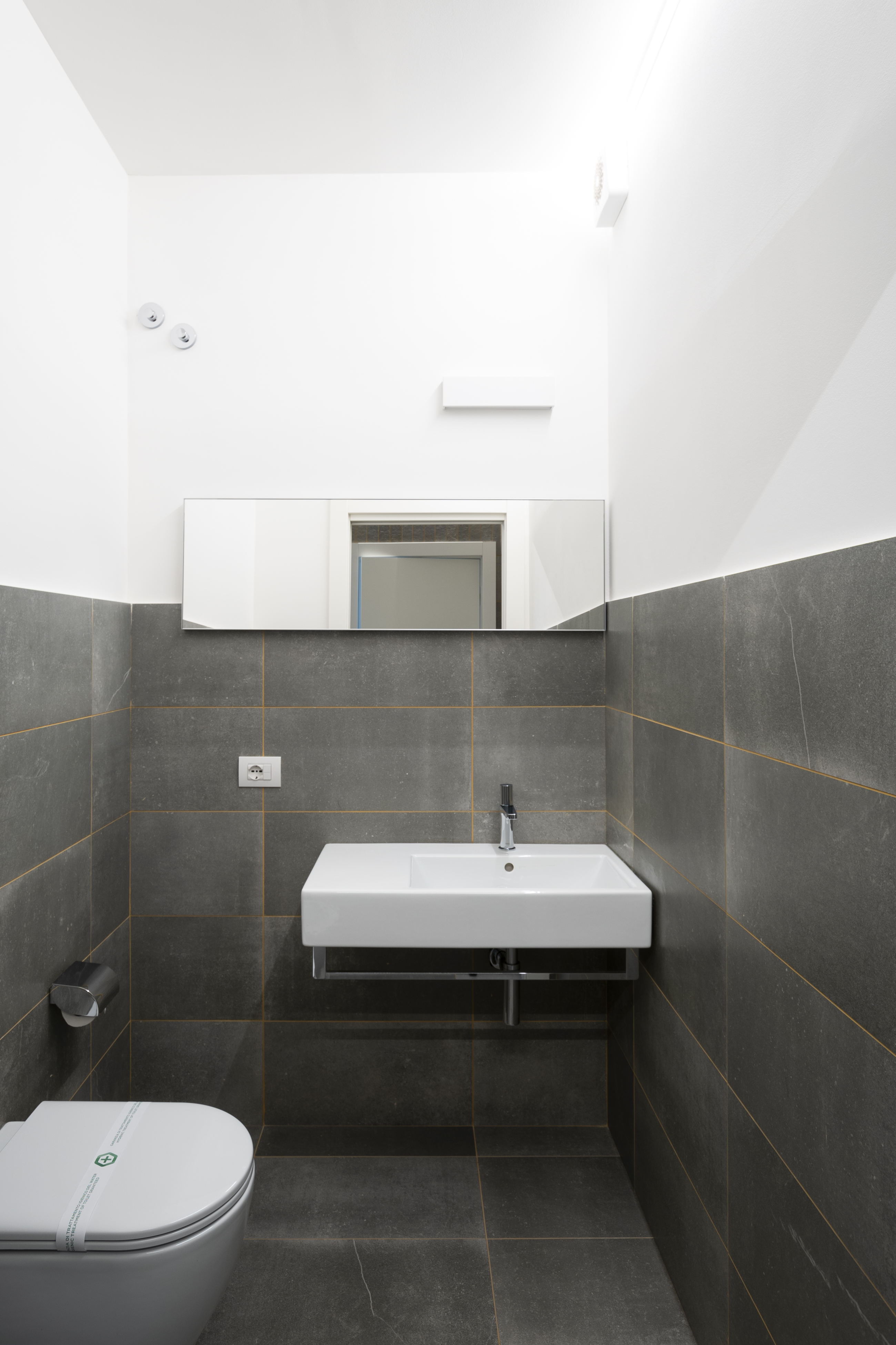 Studio Two Bedrooms One Bathroom