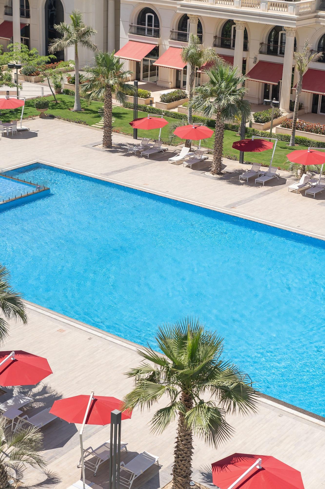 Twin Deluxe Pool View