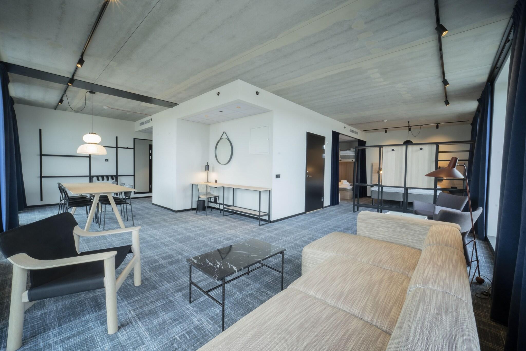 Family Room Standard