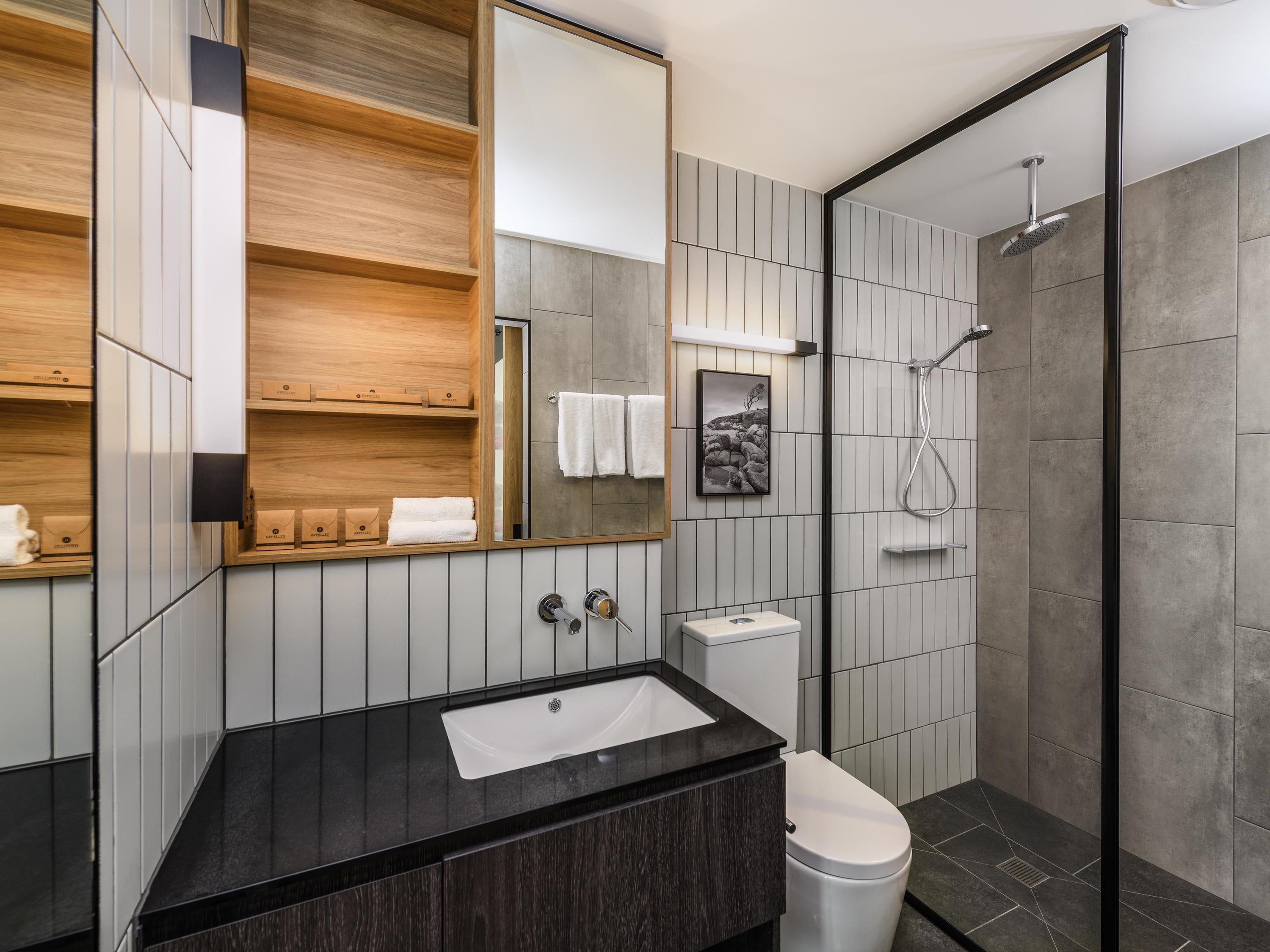 Twin Classic Two Queen Beds