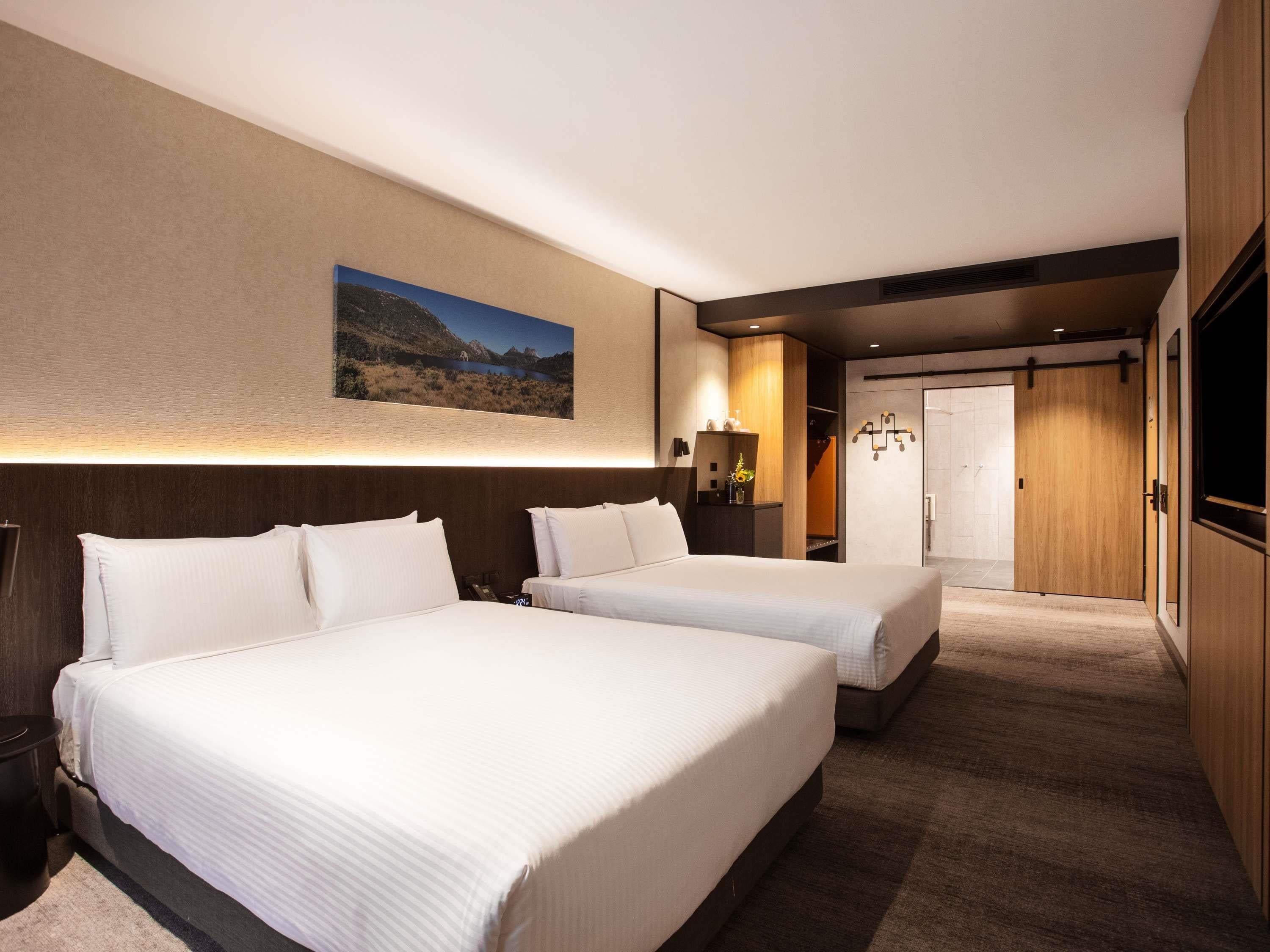 Twin Classic Two Queen Beds