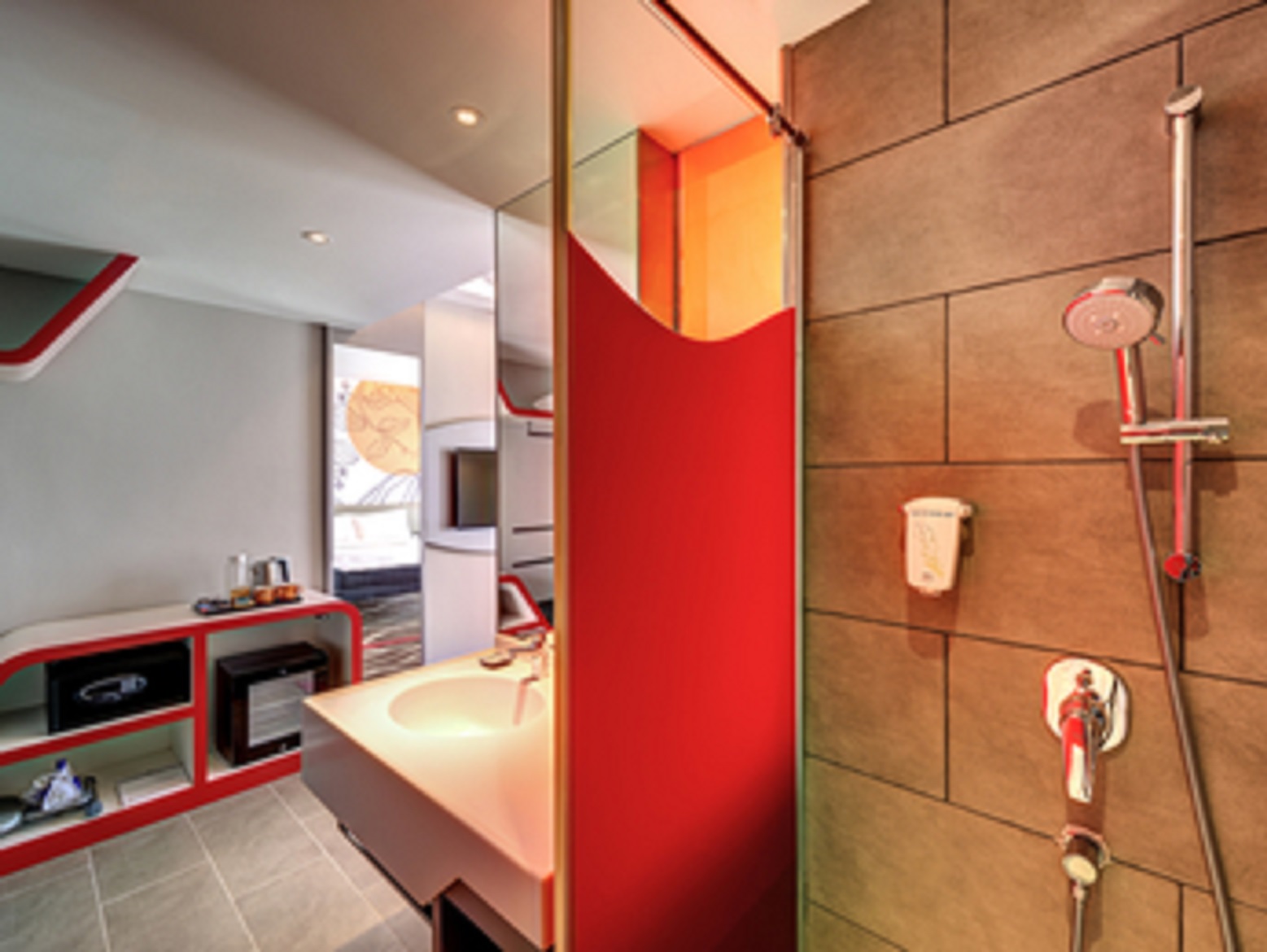 Family Room Queen Size Bed