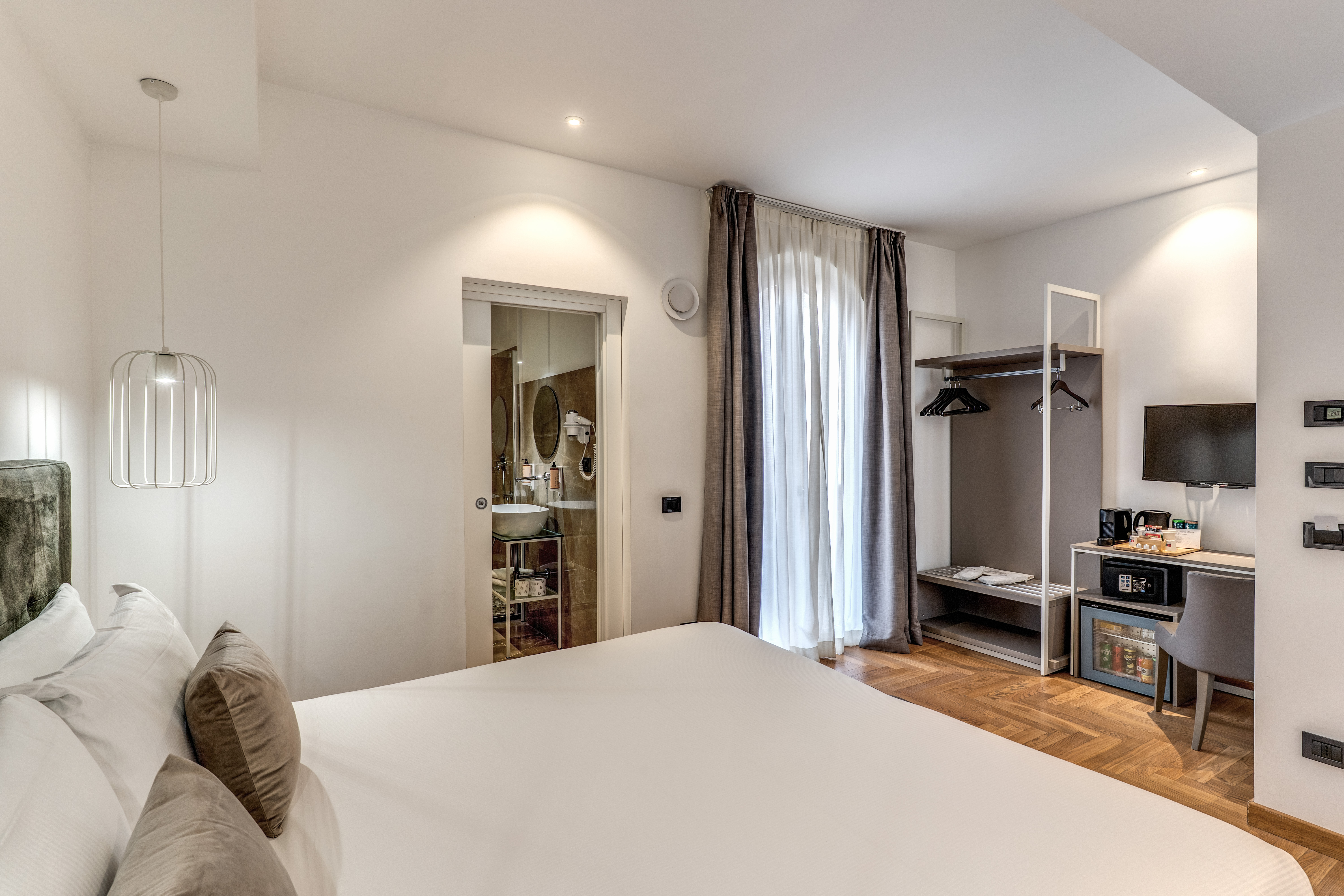 Double or Twin Superior