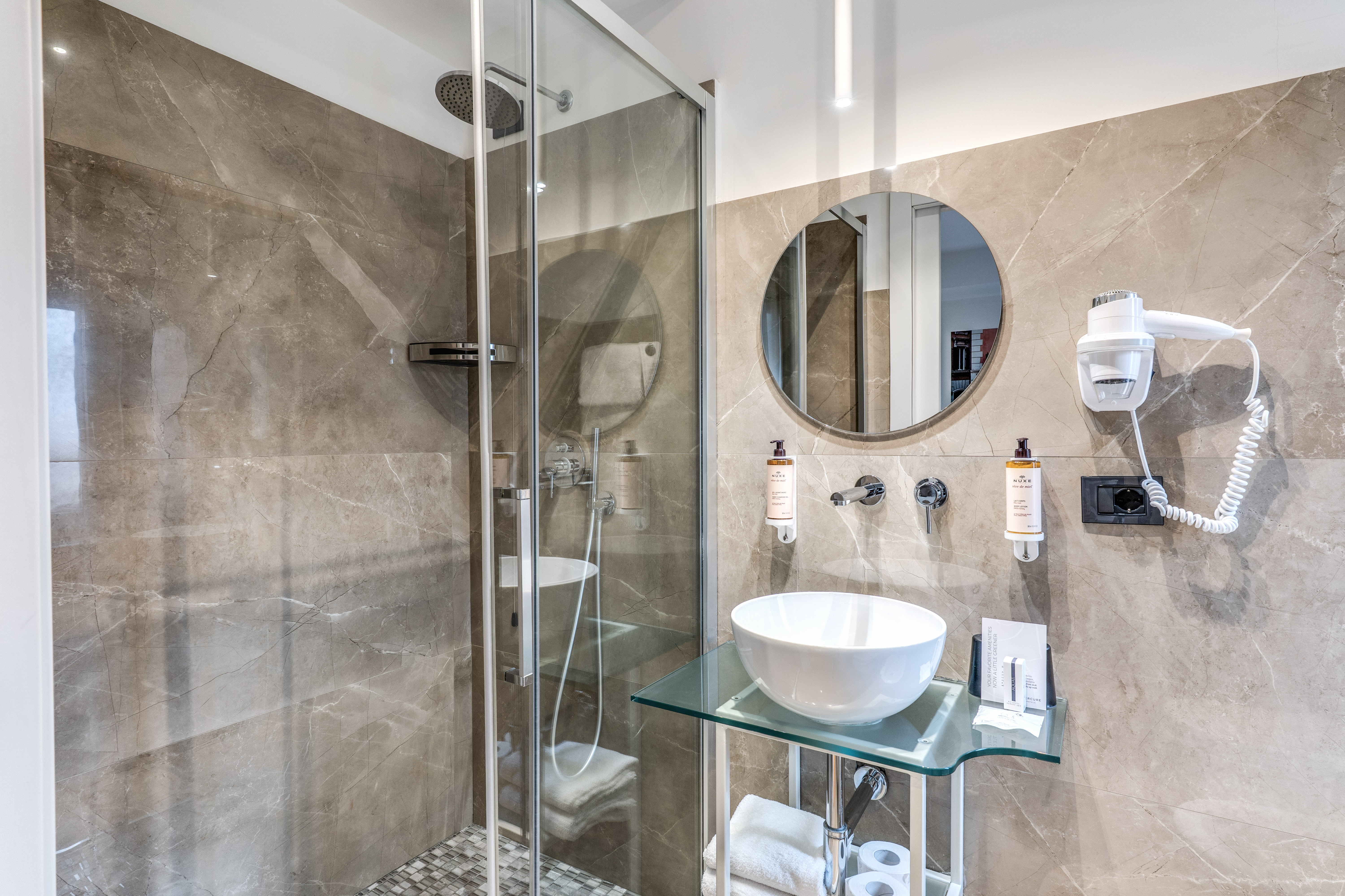 Double or Twin Standard