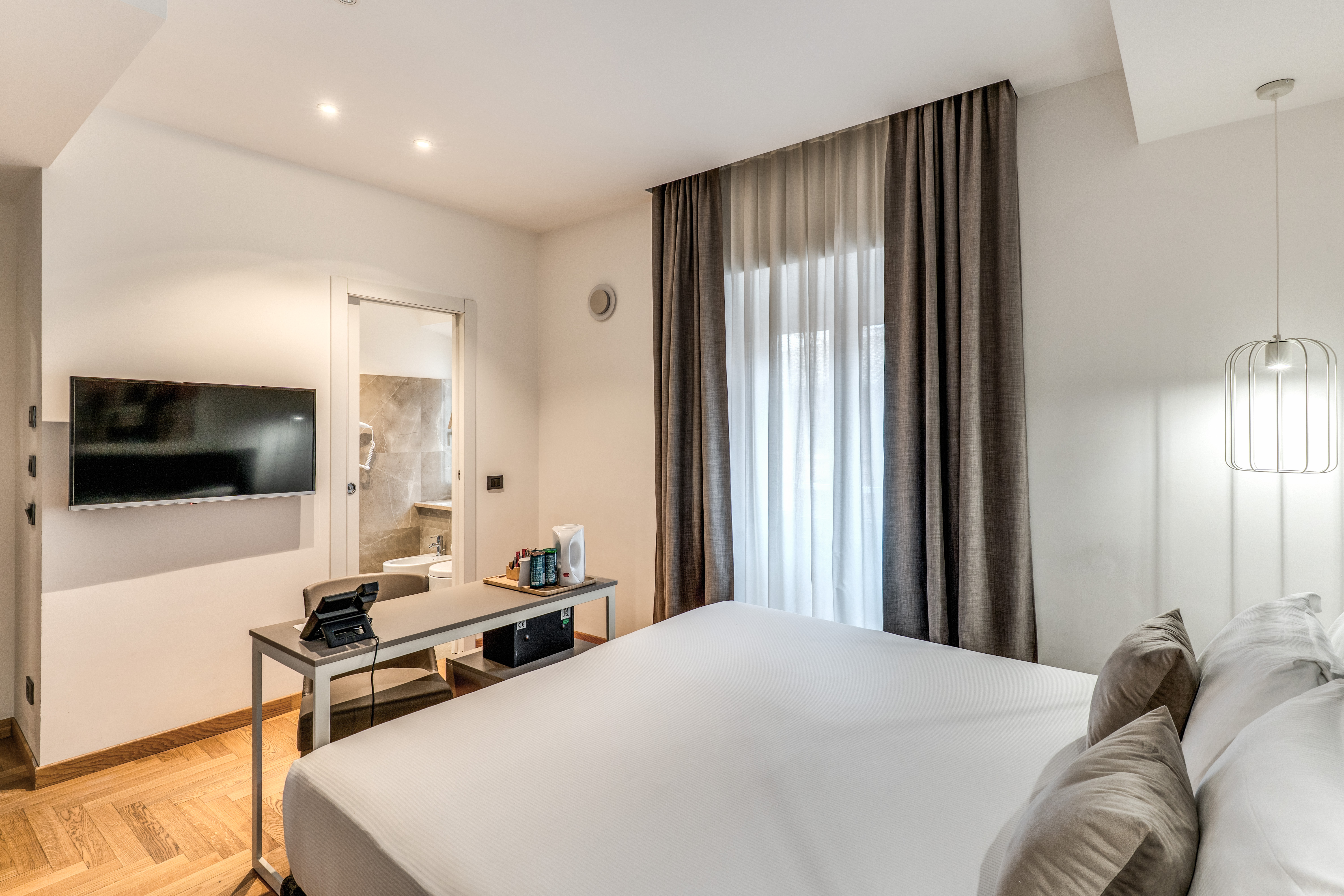 Double or Twin Standard