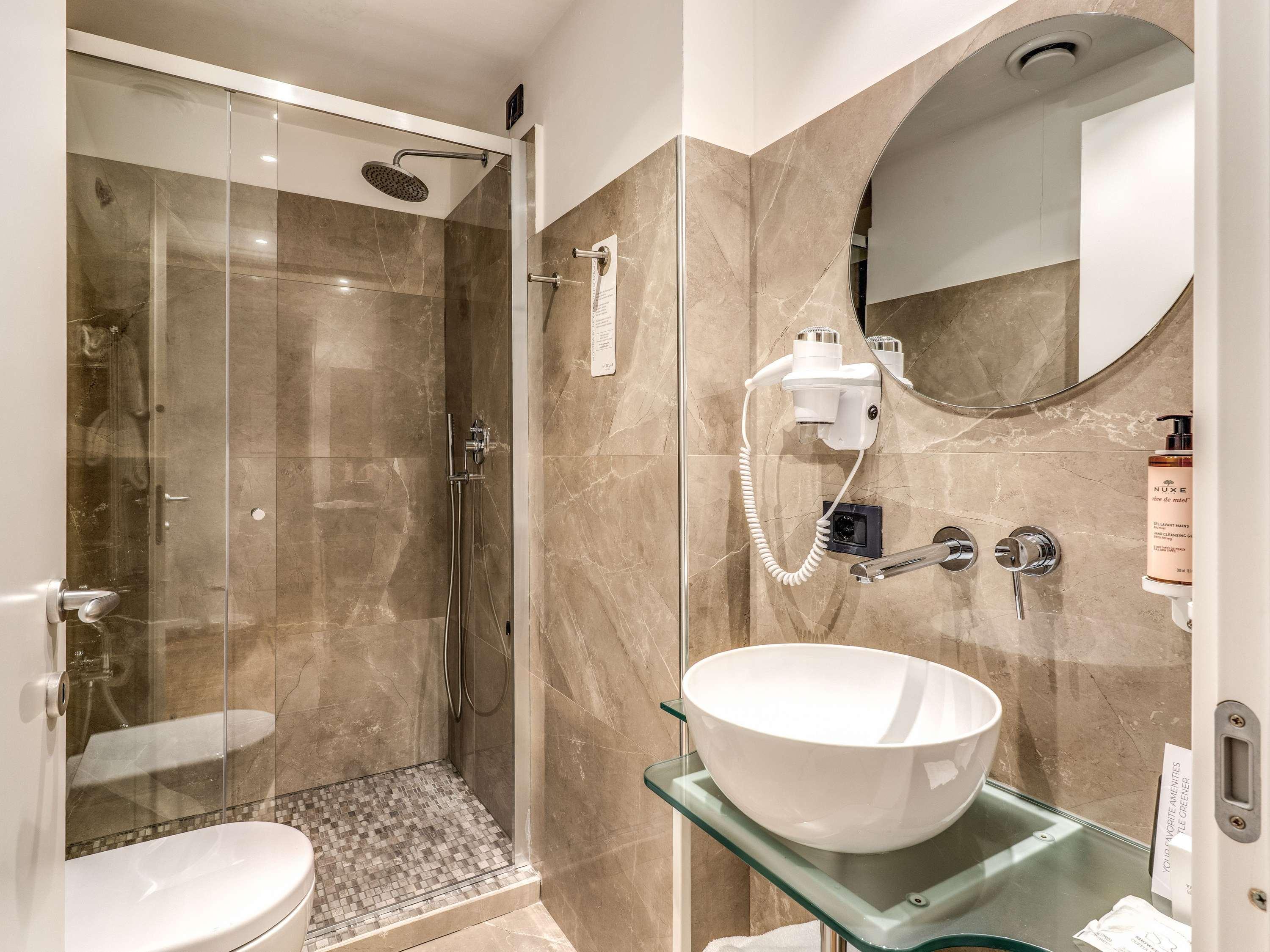 Double or Twin Standard