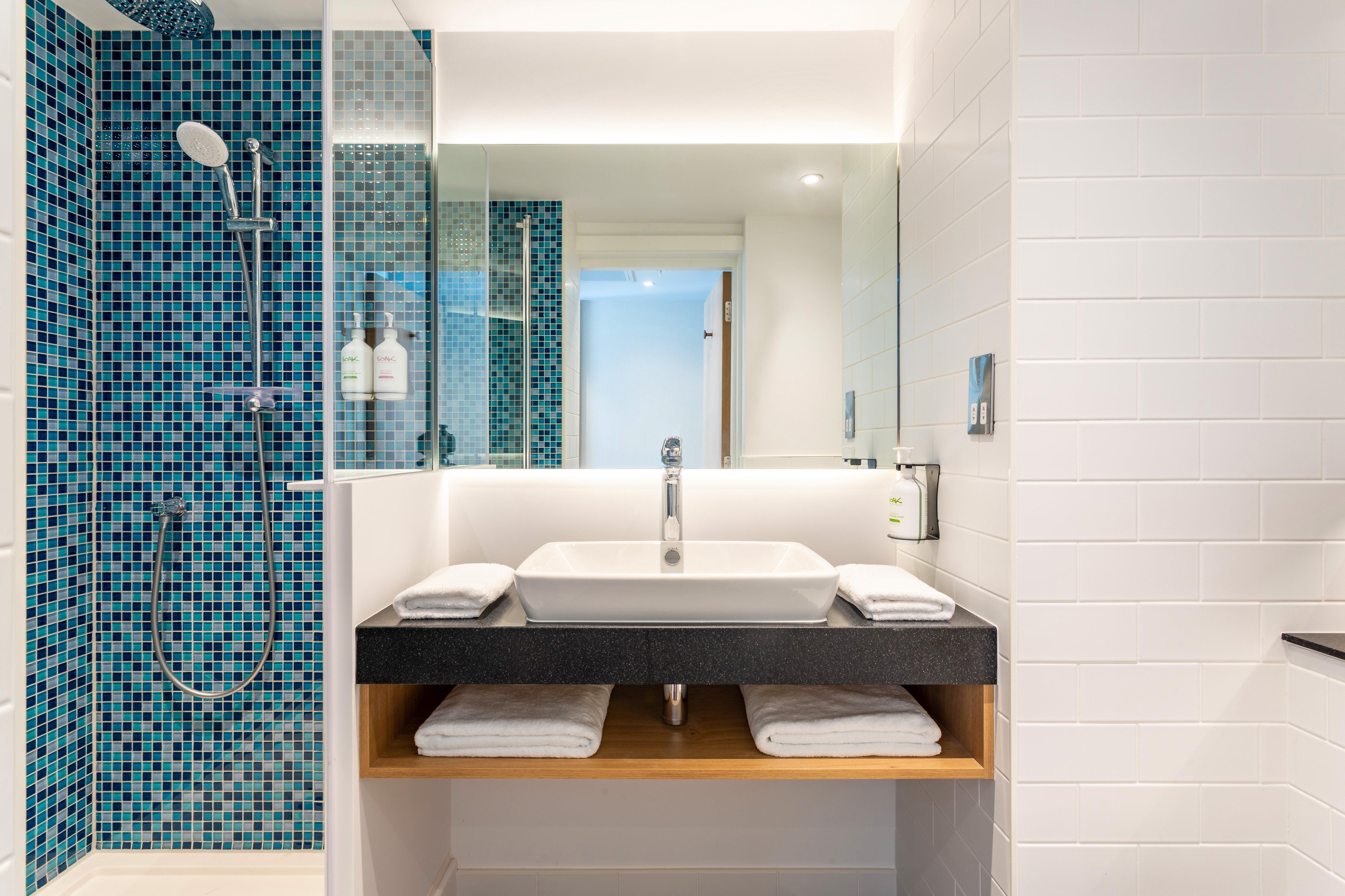 Double Premium Queen Bed