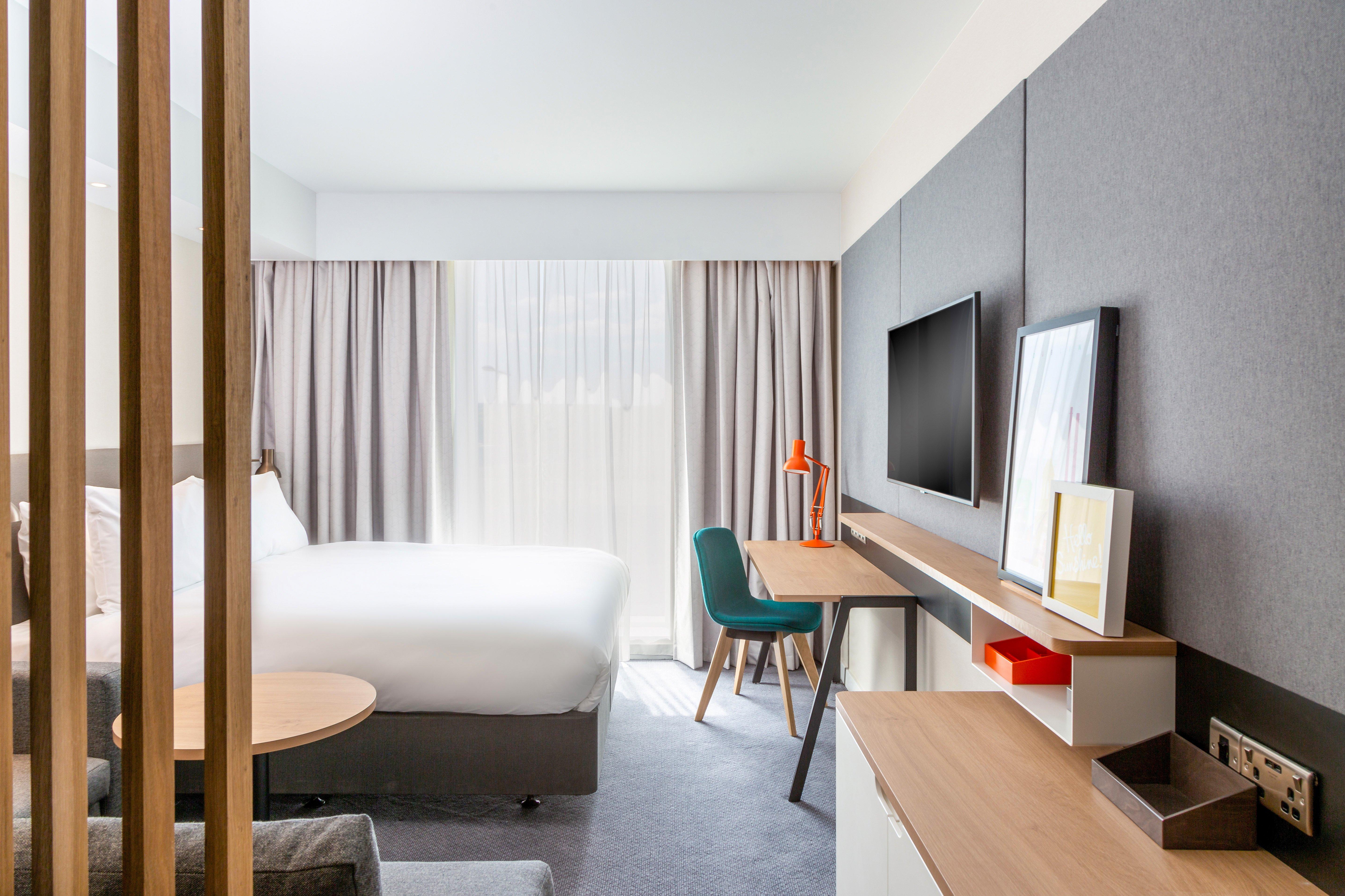 Double Queen Size Bed