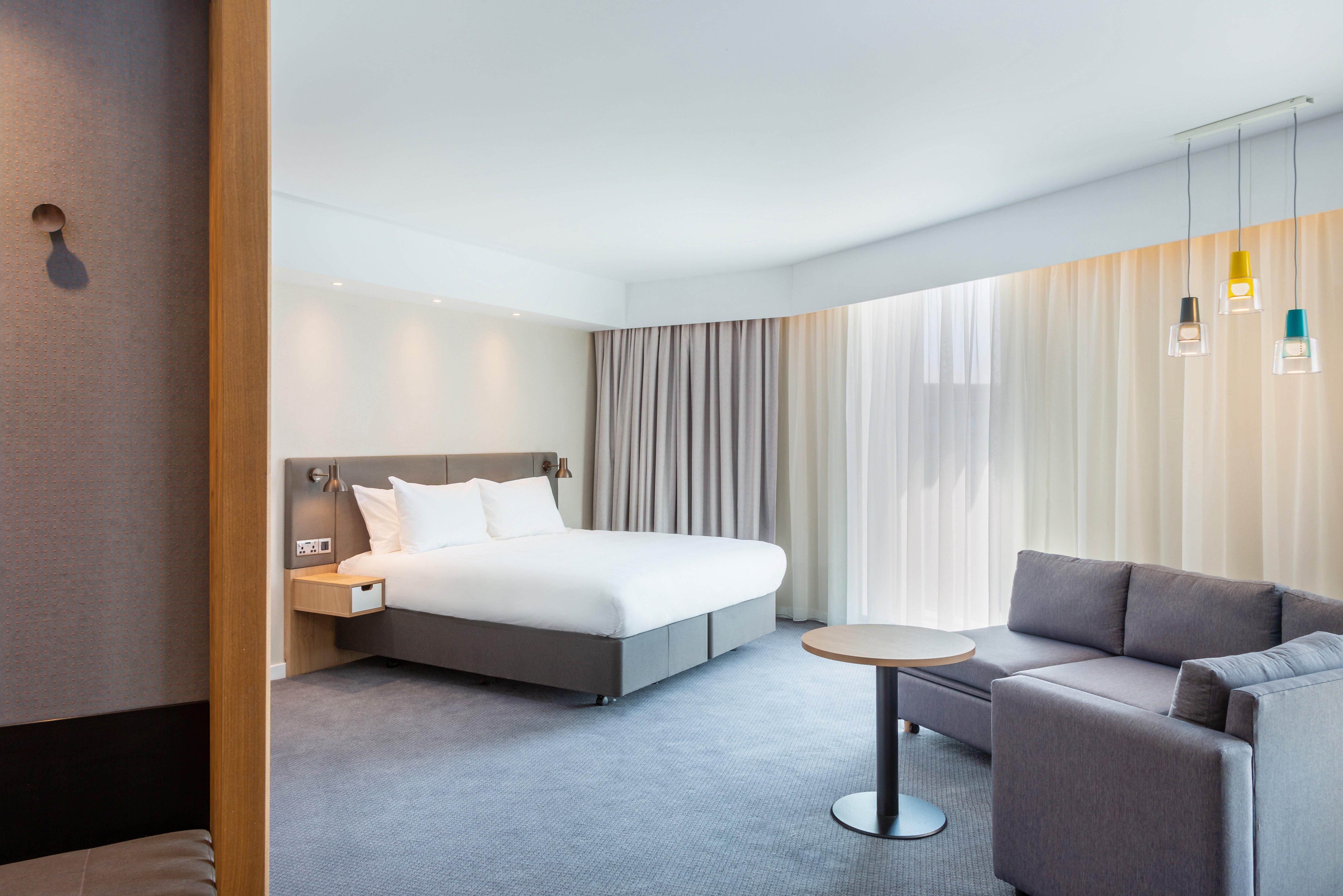 Double Premium Queen Bed