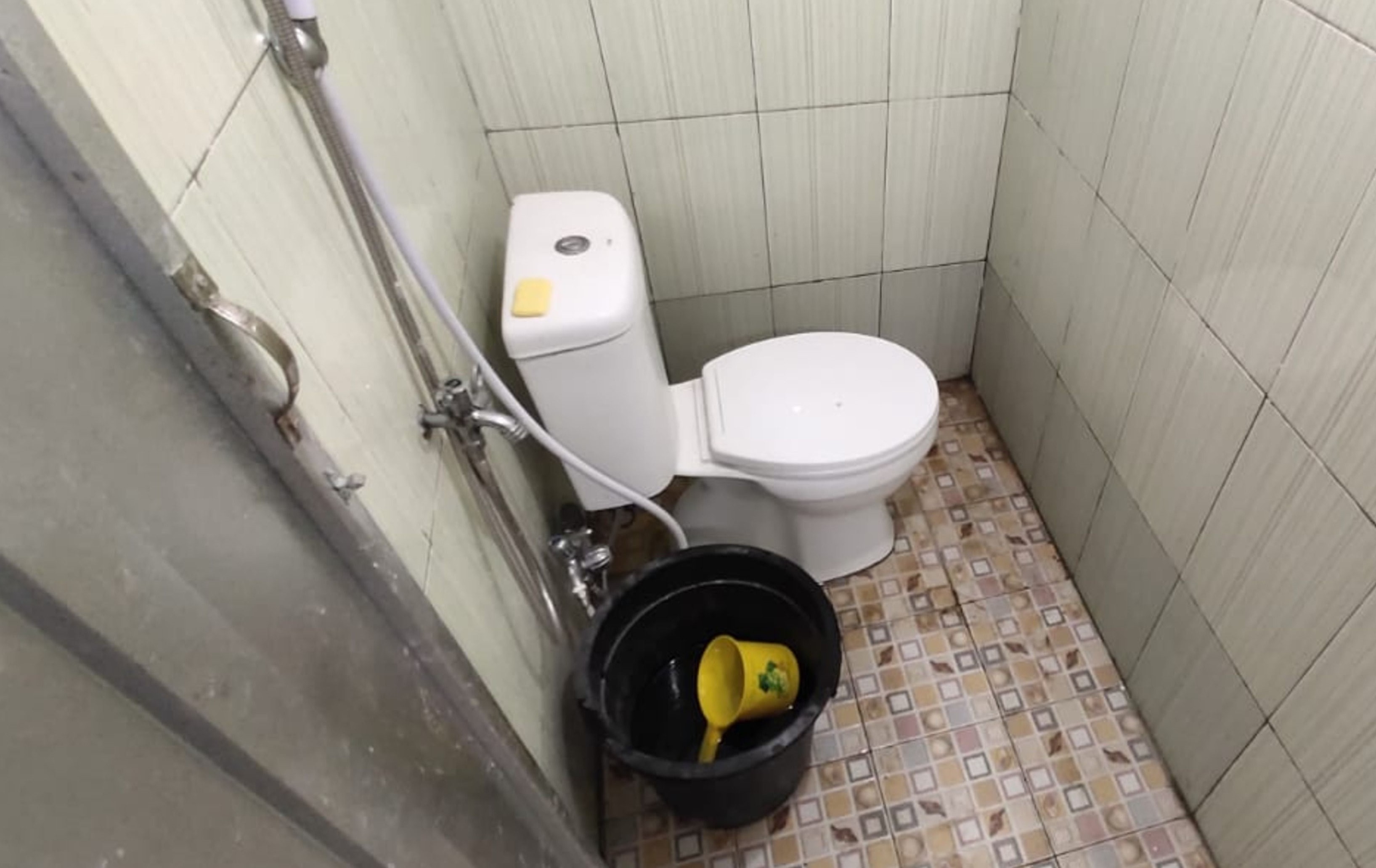 Double No Air Conditioning