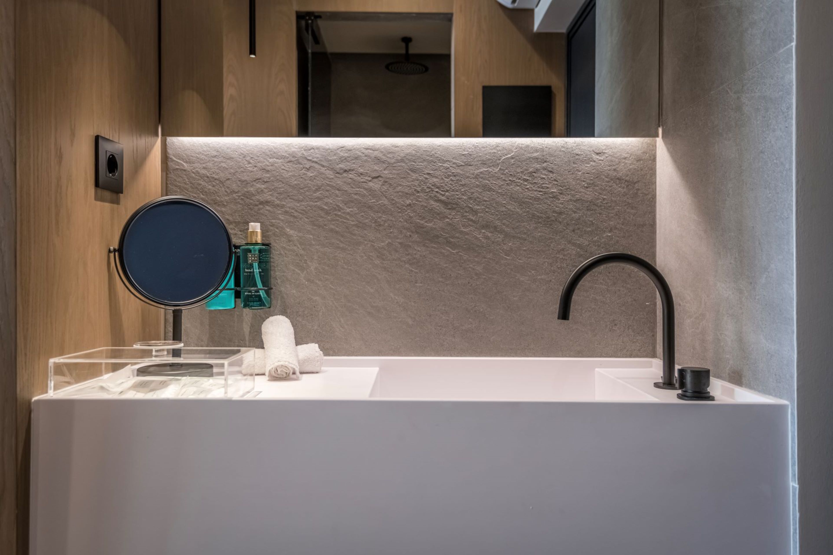 Double or Twin with Jacuzzi