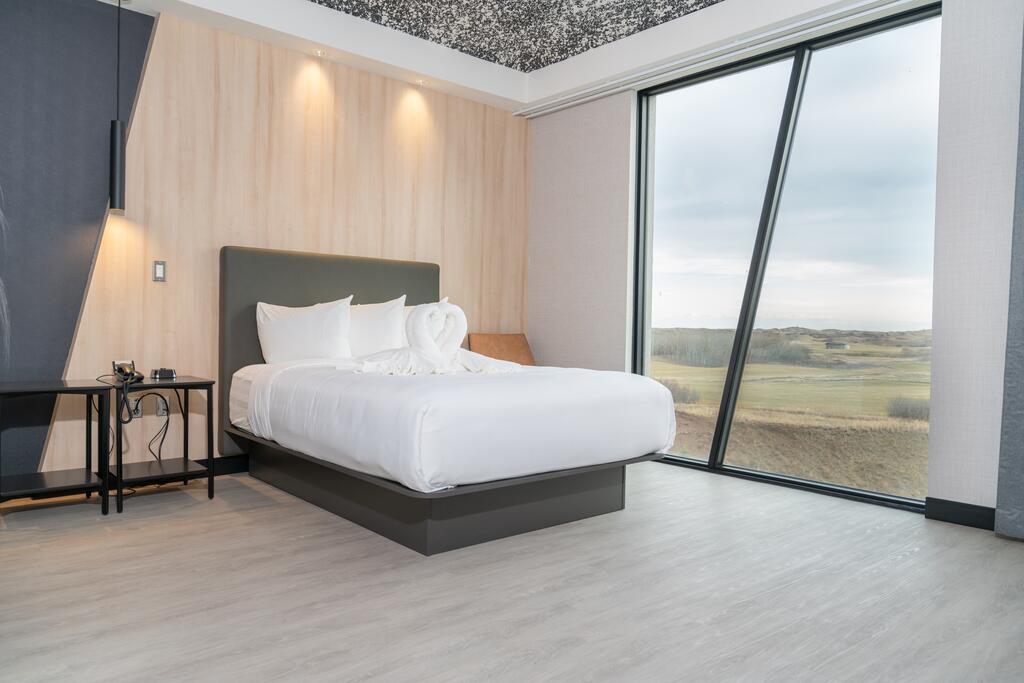 Room Deluxe King Bed