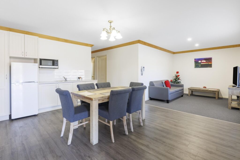 Suite Two Bedrooms One Bathroom