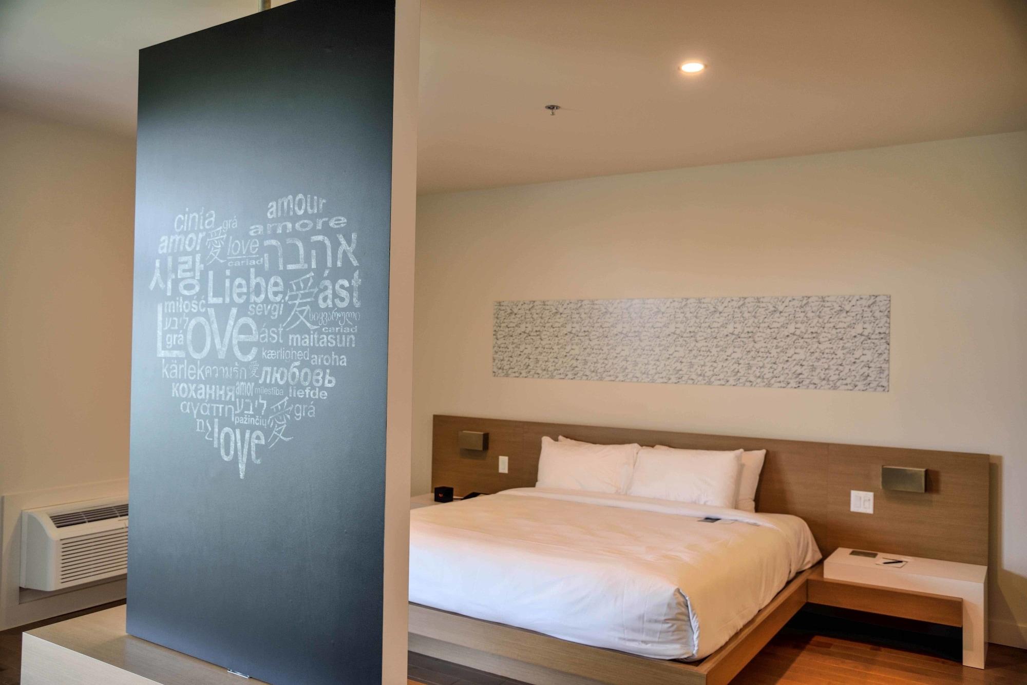 Junior Suite Lake View